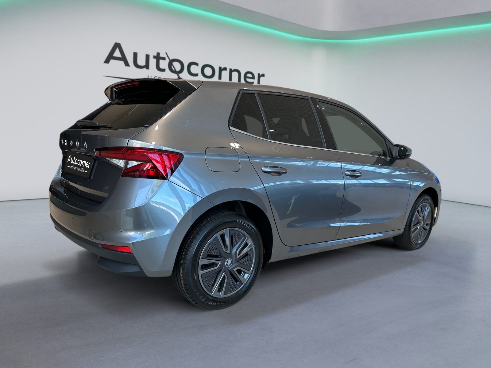 SKODA Fabia 1.0 TSI Dynamic DSG-image-4