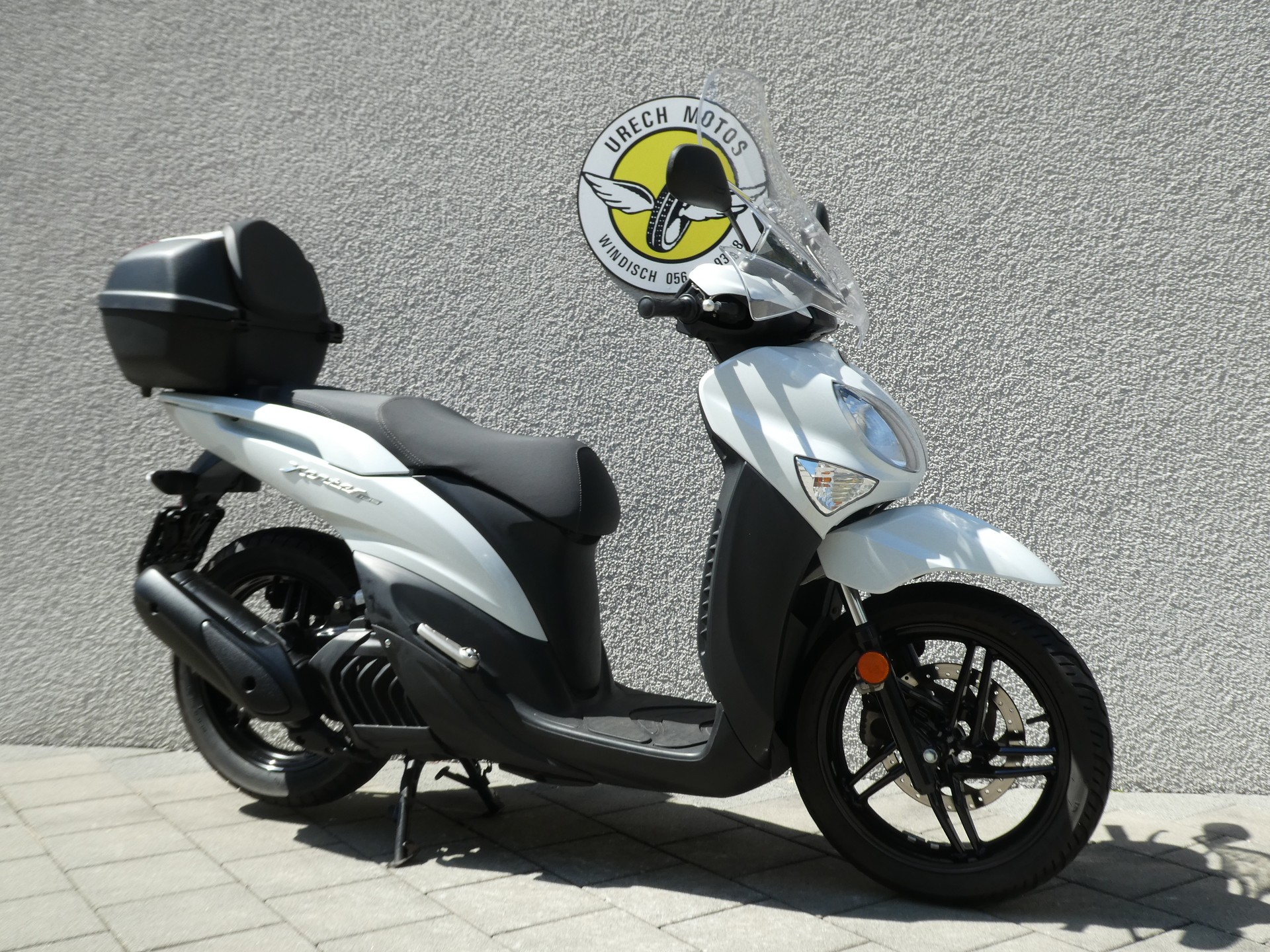 YAMAHA Xenter 125 UBS-image-0