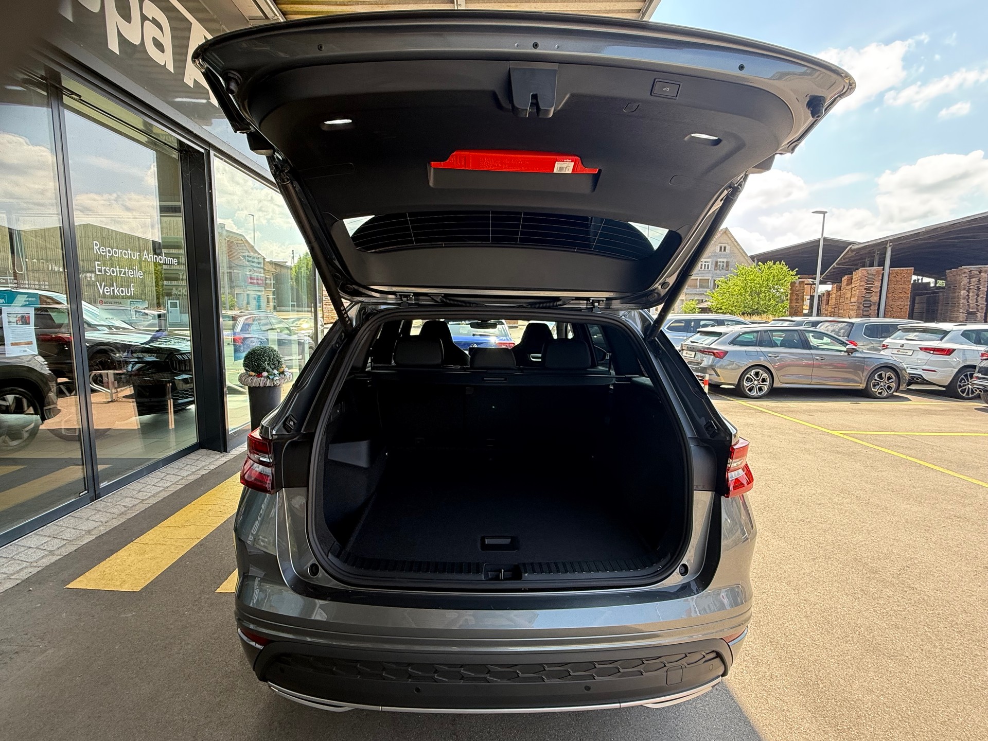 SKODA Kodiaq 2.0 TDI Sportline-image-8