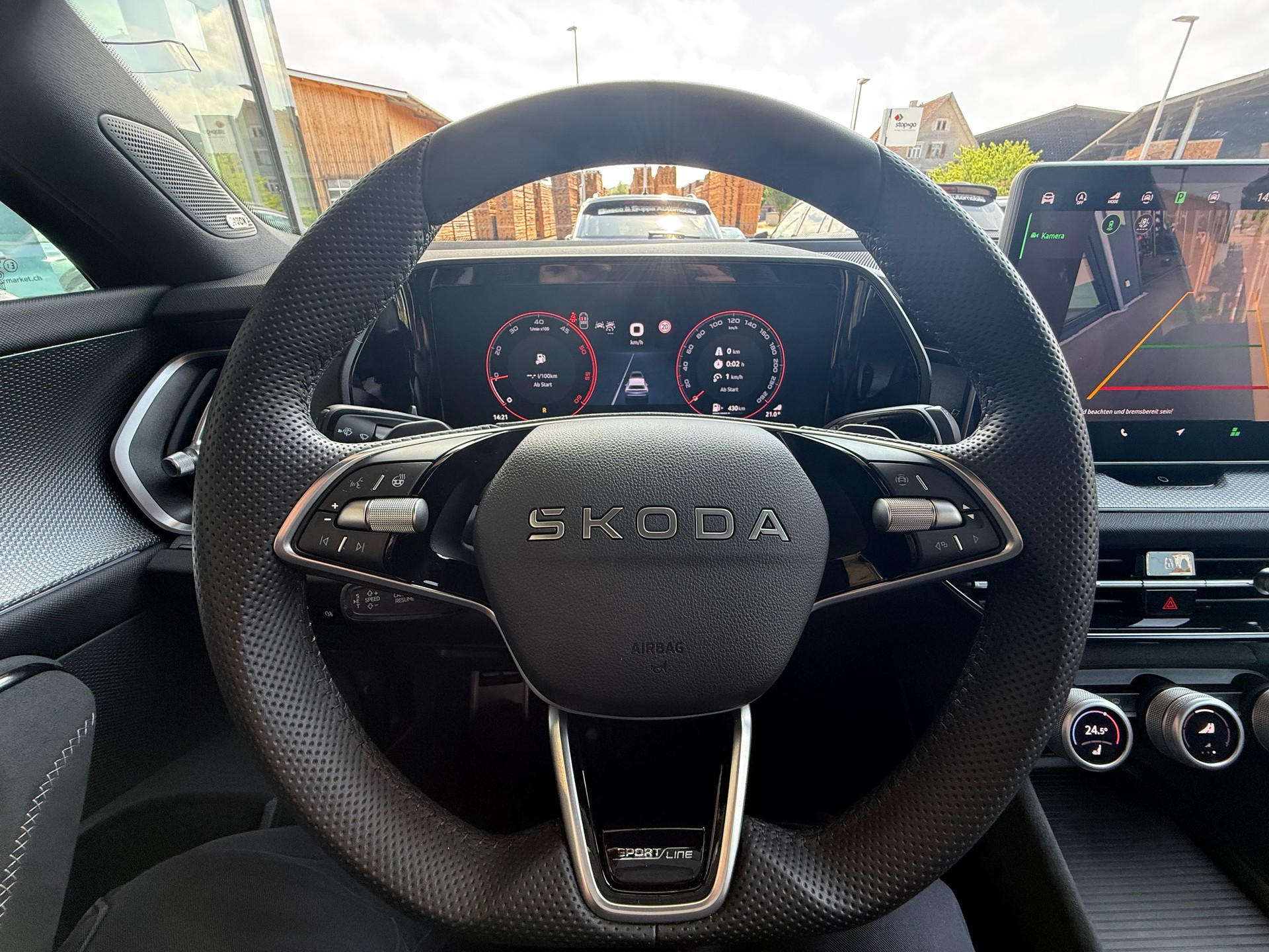 SKODA Kodiaq 2.0 TDI Sportline-image-10