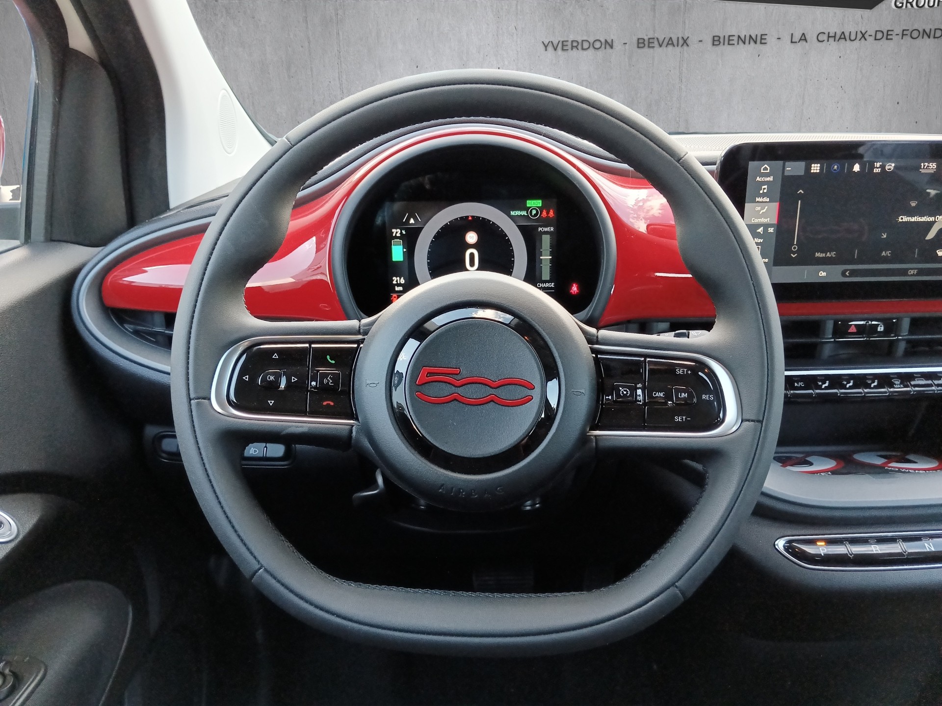 FIAT 500e Berline RED-image-7