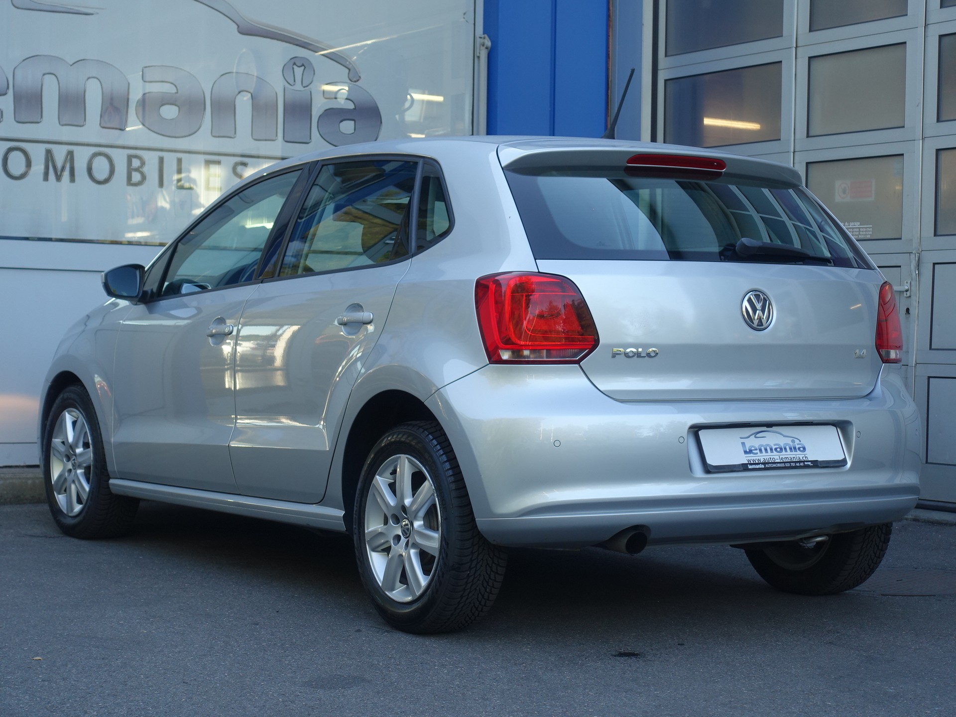 VW Polo 1.4 16V Trendline-image-4