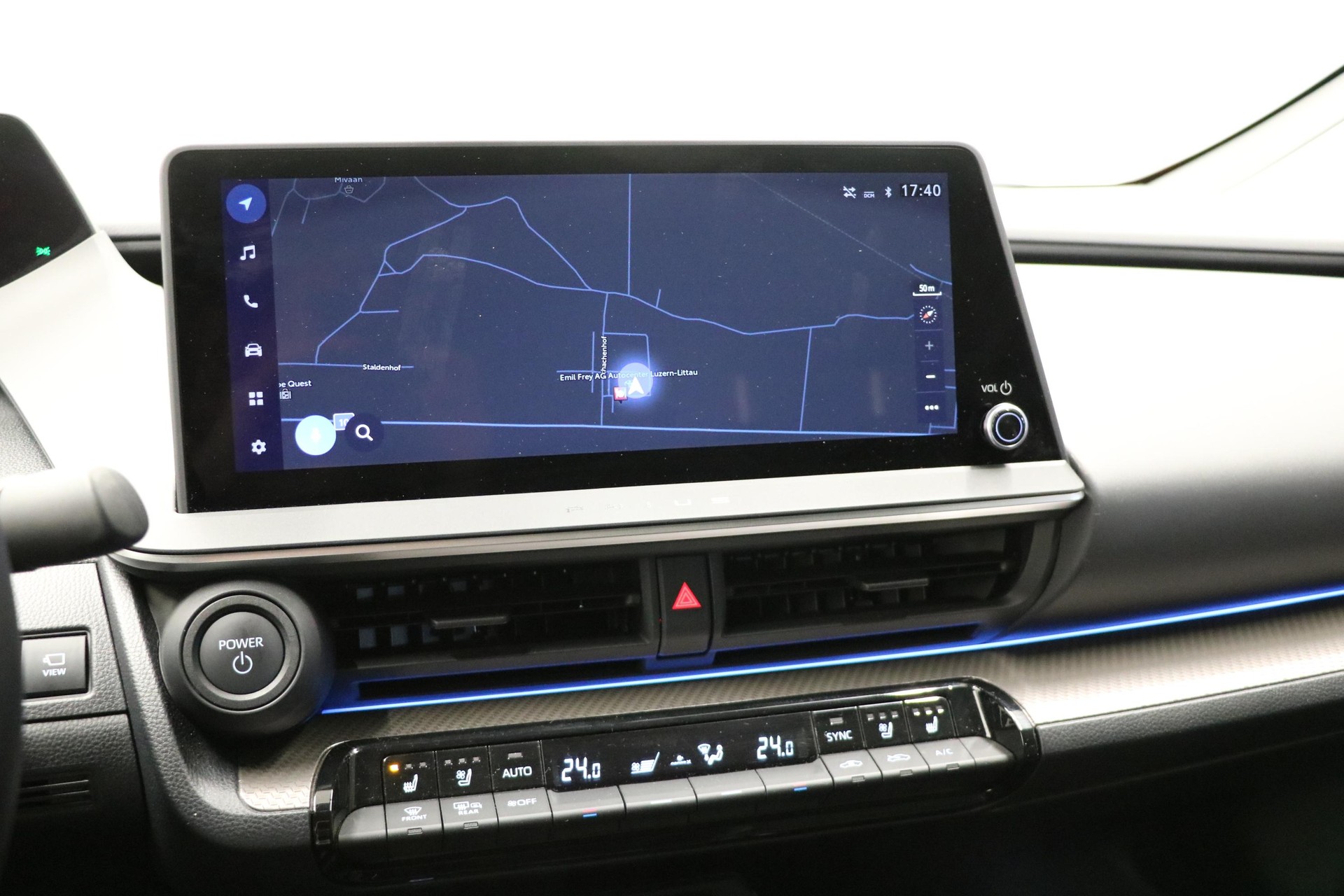 TOYOTA Prius 2.0 Plug-In-Hybrid Premium-image-9