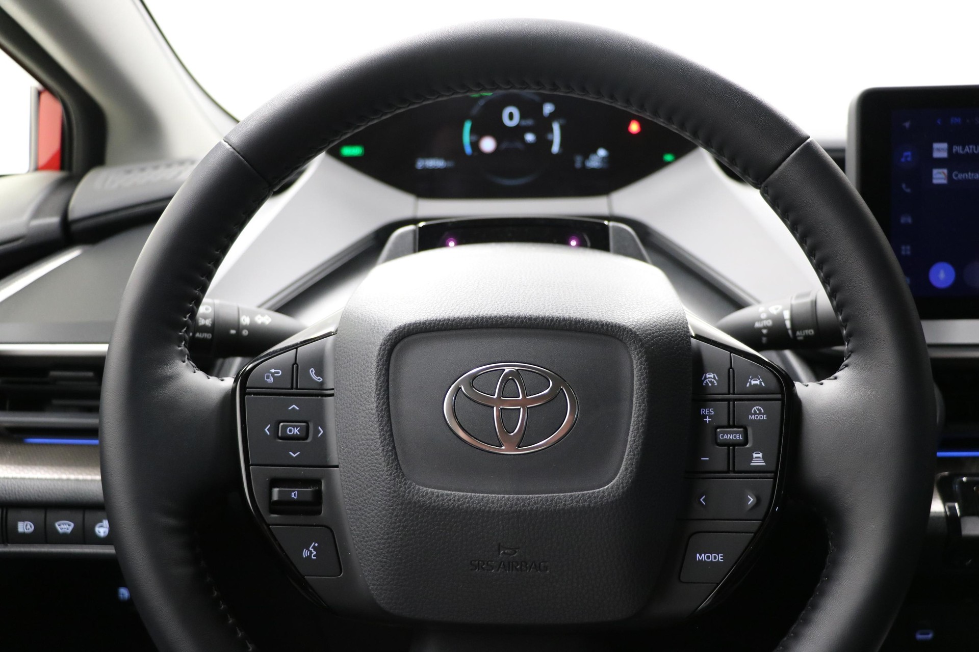 TOYOTA Prius 2.0 Plug-In-Hybrid Premium-image-7