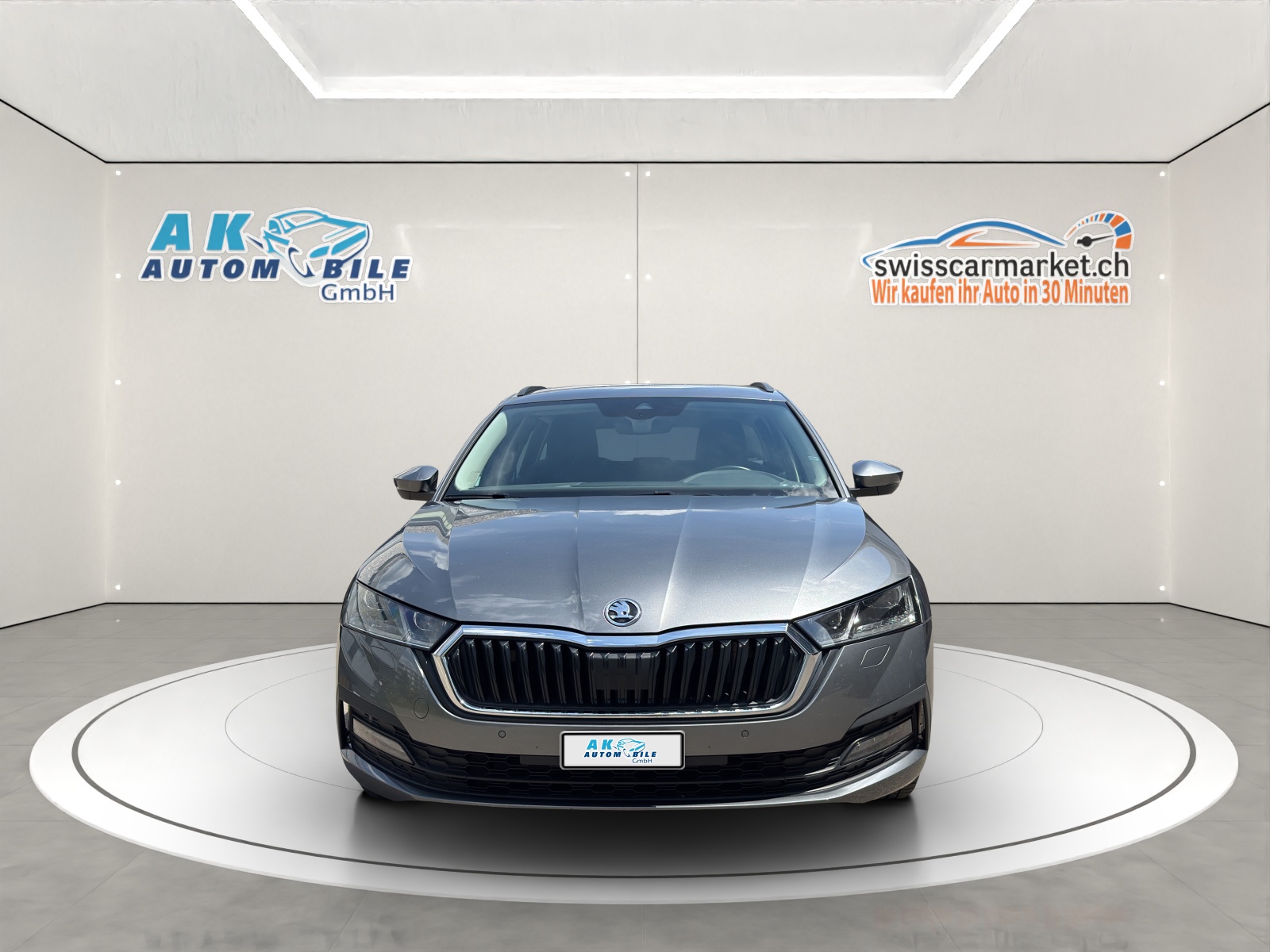 SKODA Octavia Combi 2.0 TDI DSG Ambition 4x4-showroom-element-2
