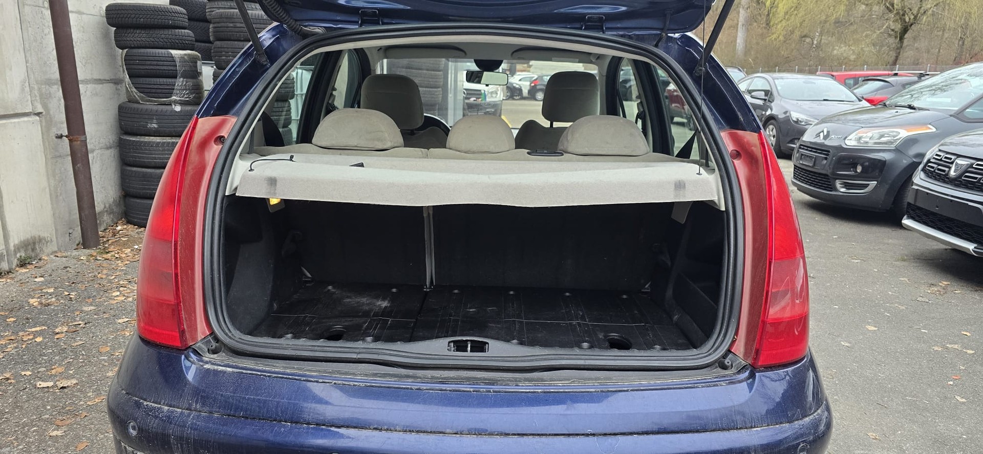 CITROEN C3 1.4i Exclusive-image-5