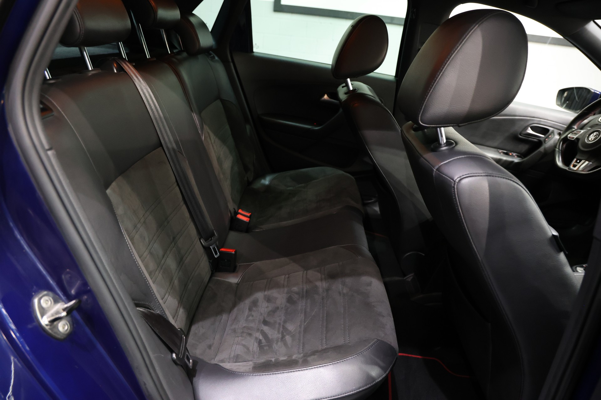 VW Polo 1.4 TSI GTI DSG Hagelschaden-image-8