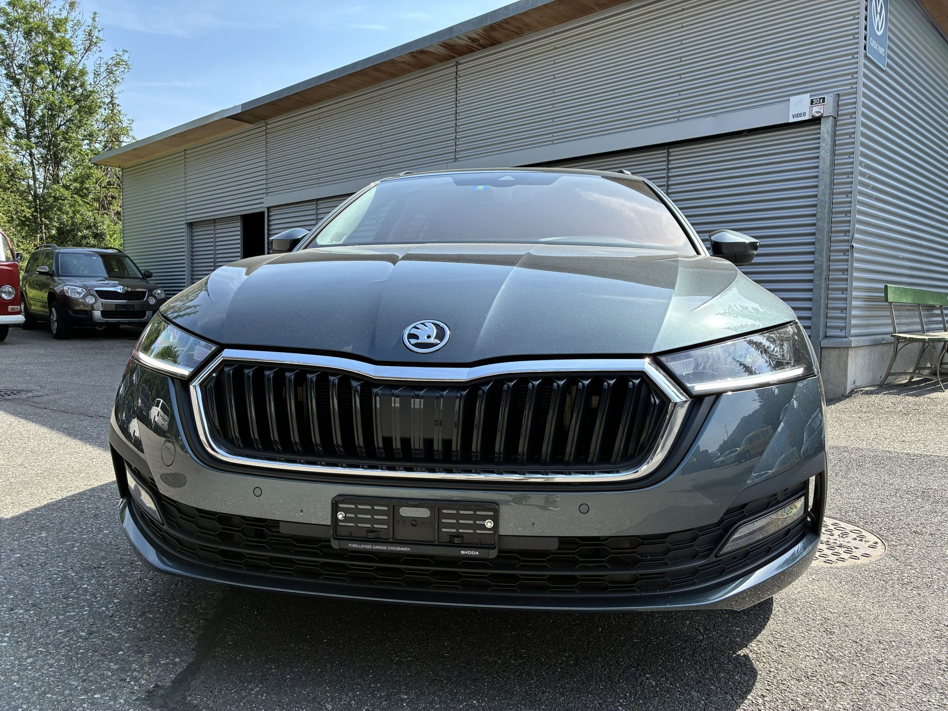 SKODA Octavia Combi 2.0 TDI DSG Ambition 4x4-image-3