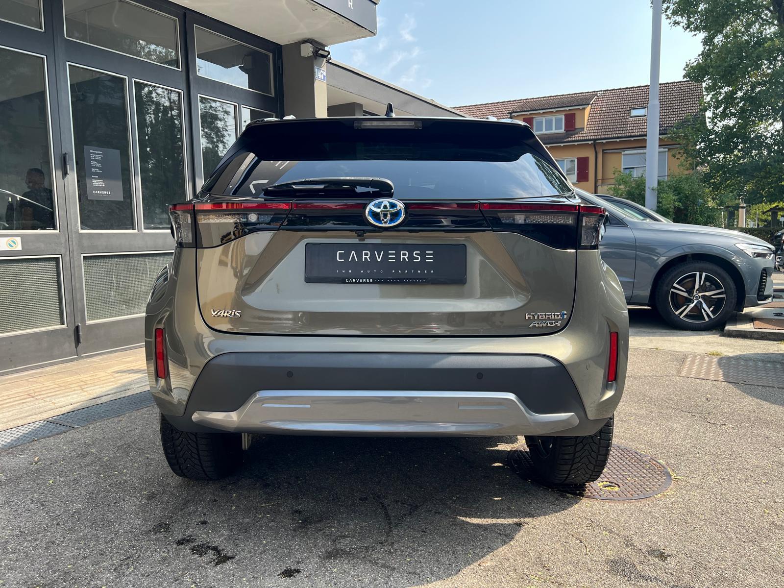 TOYOTA Yaris Cross 1.5 VVT-i HSD Premiere Edition AWD-i-image-4