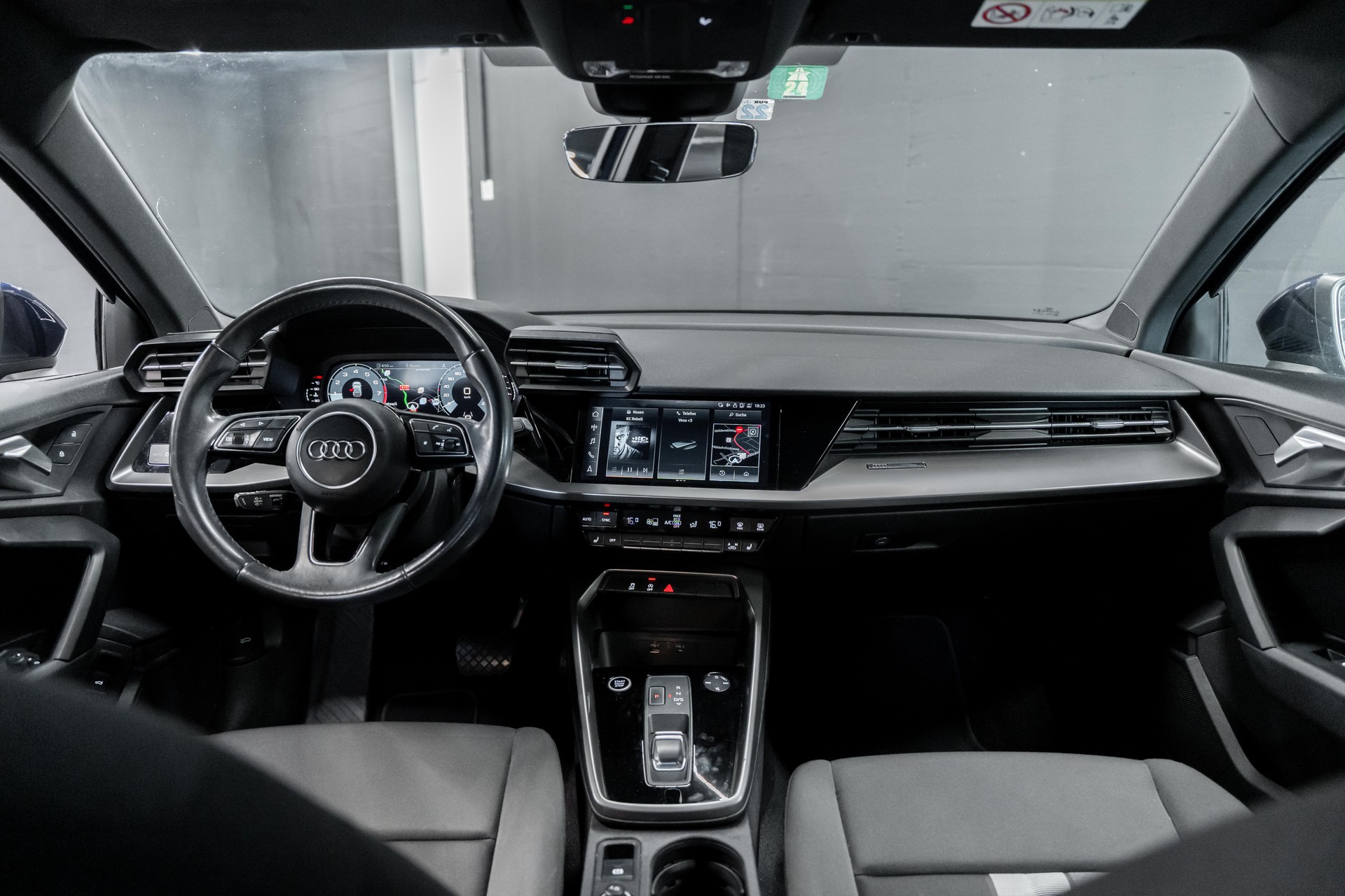 AUDI A3 Sportback 35 TFSI S-tronic-image-9