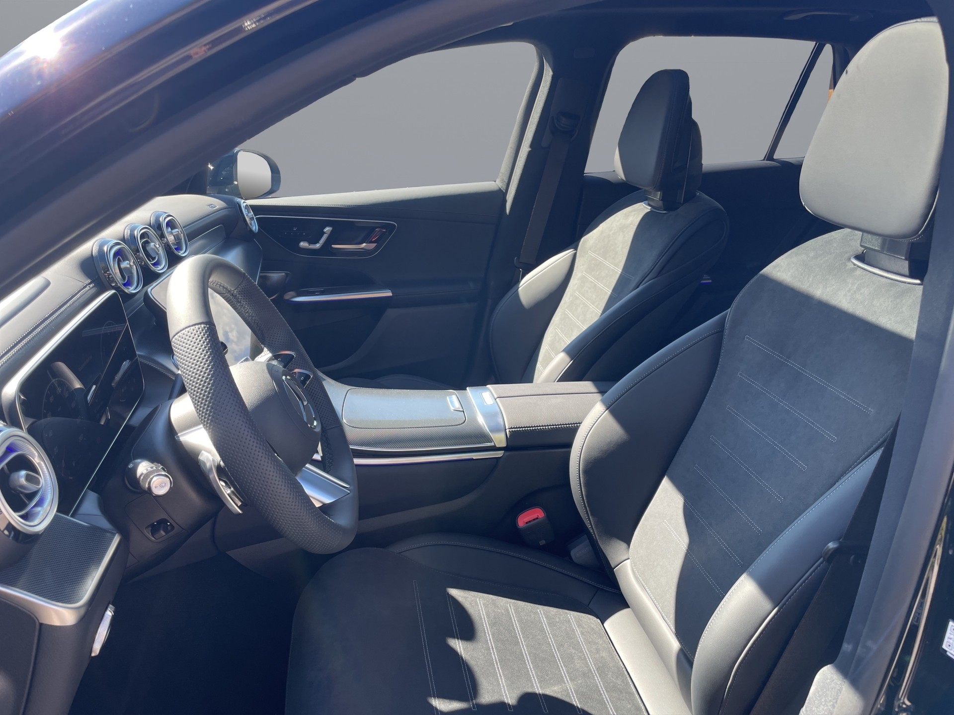 MERCEDES-BENZ GLC 300 de 4Matic EQ Star 9G-Tronic-image-8