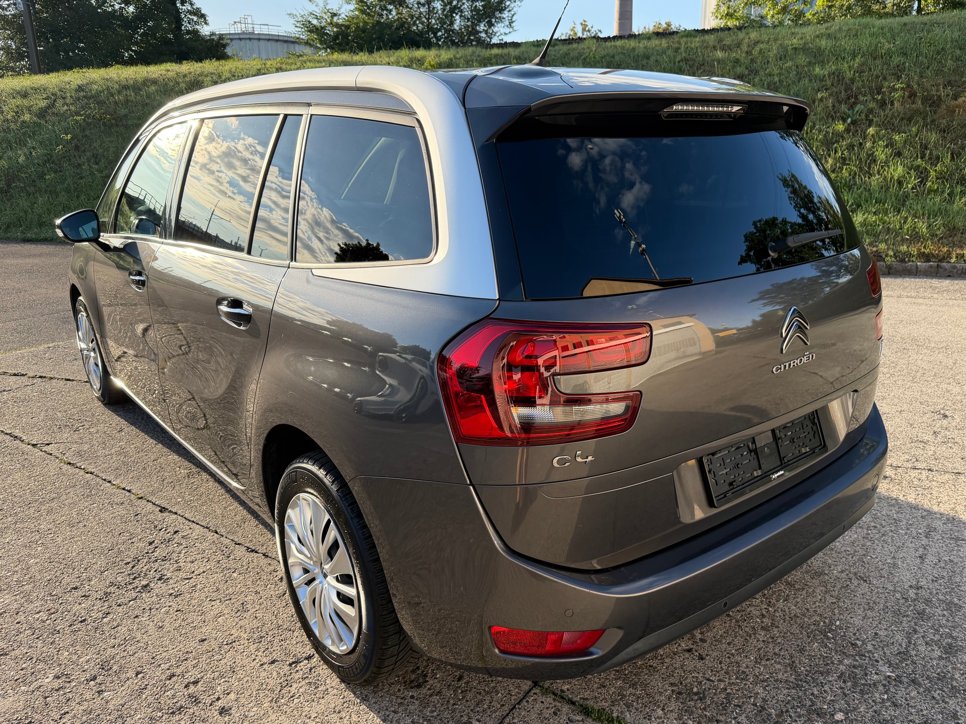 CITROEN Grand C4 Picasso 1.6 BlueHDi Feel EAT6-showroom-element-2