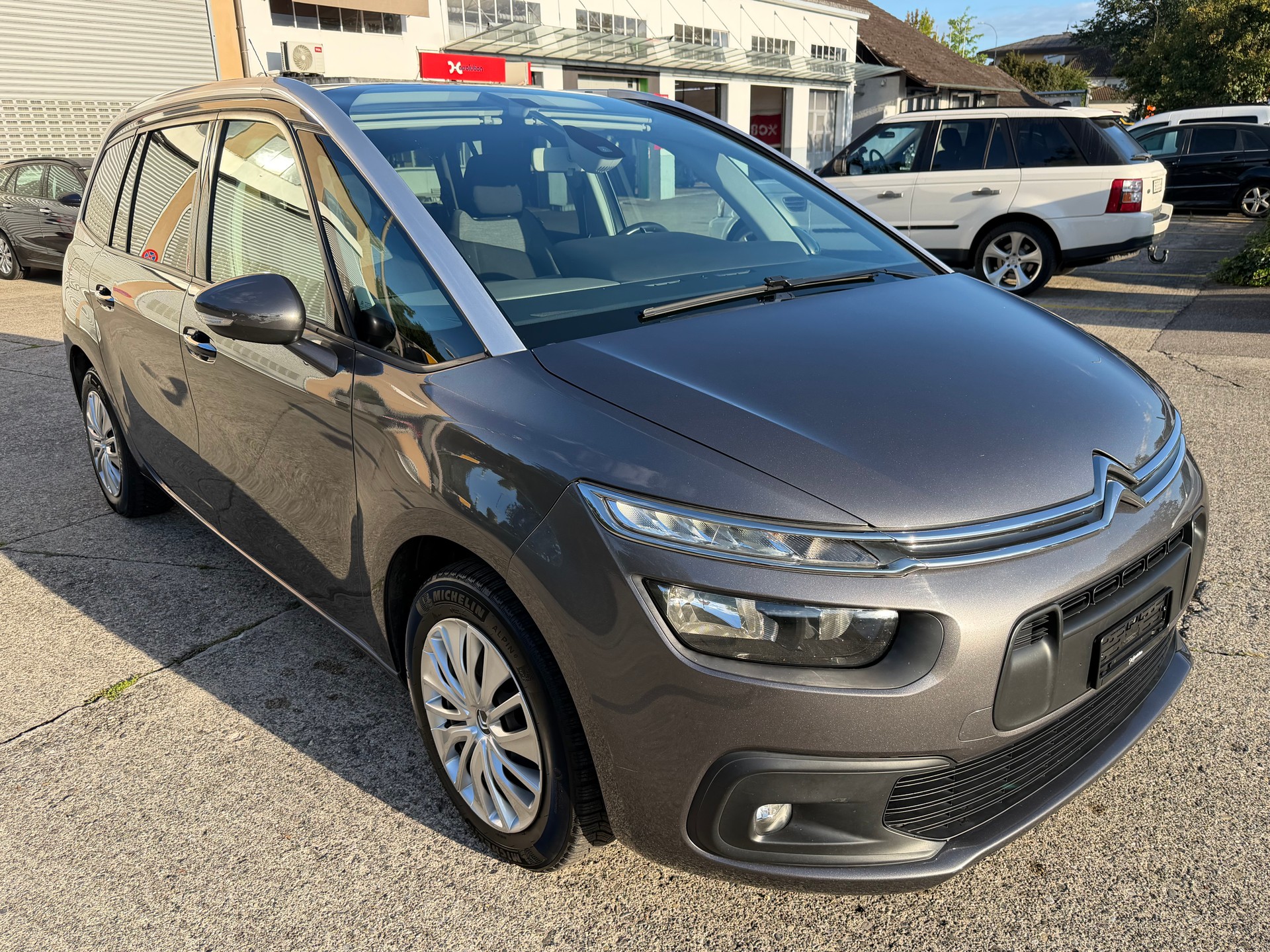 CITROEN Grand C4 Picasso 1.6 BlueHDi Feel EAT6-image-5