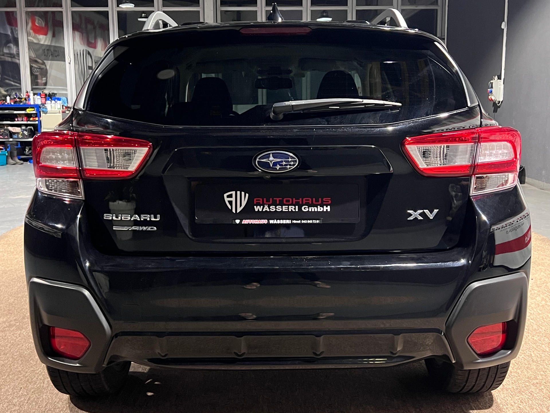 SUBARU XV 2.0 Swiss Plus AWD Lineartronic-showroom-element-3