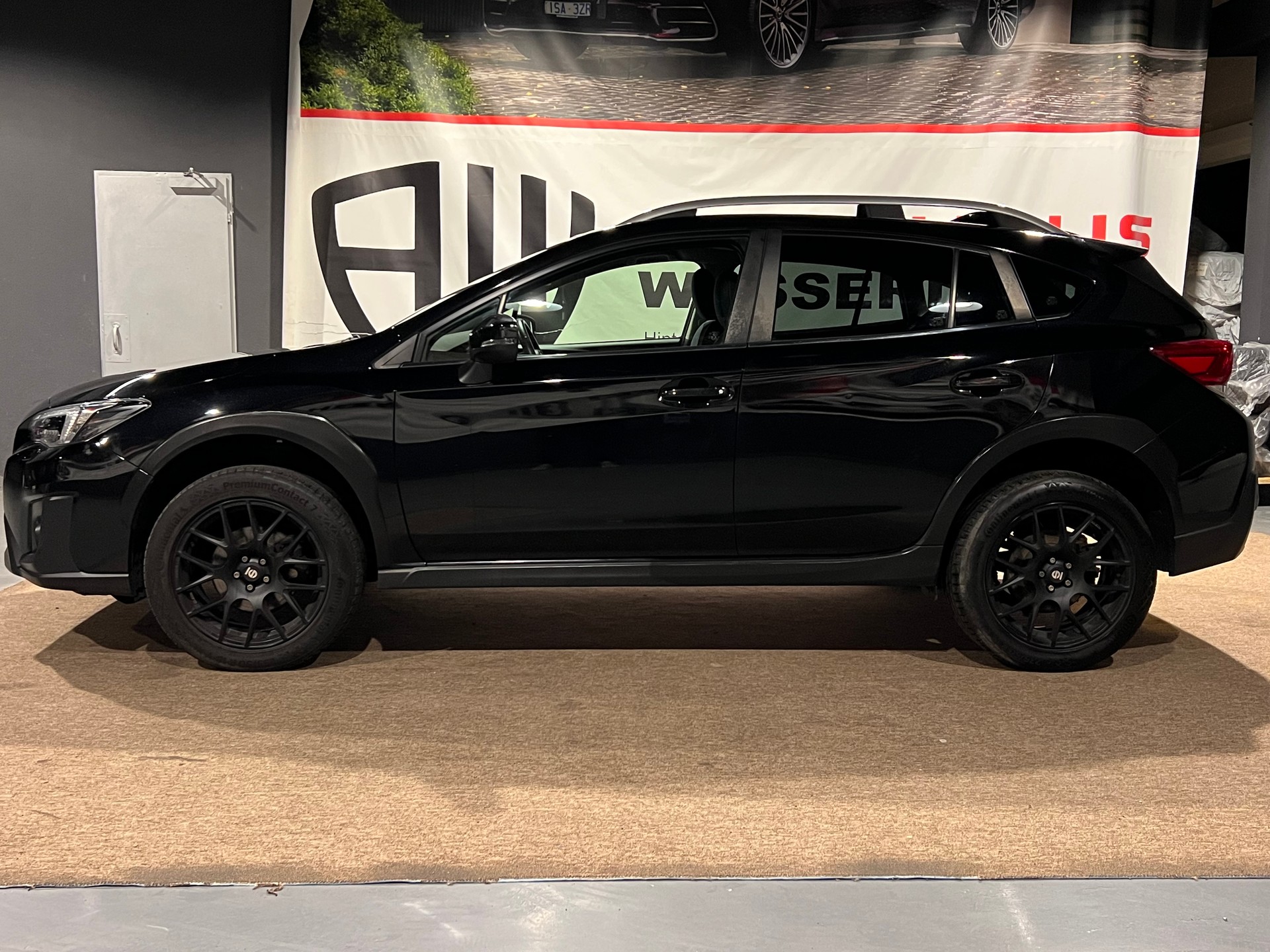 SUBARU XV 2.0 Swiss Plus AWD Lineartronic-image-6