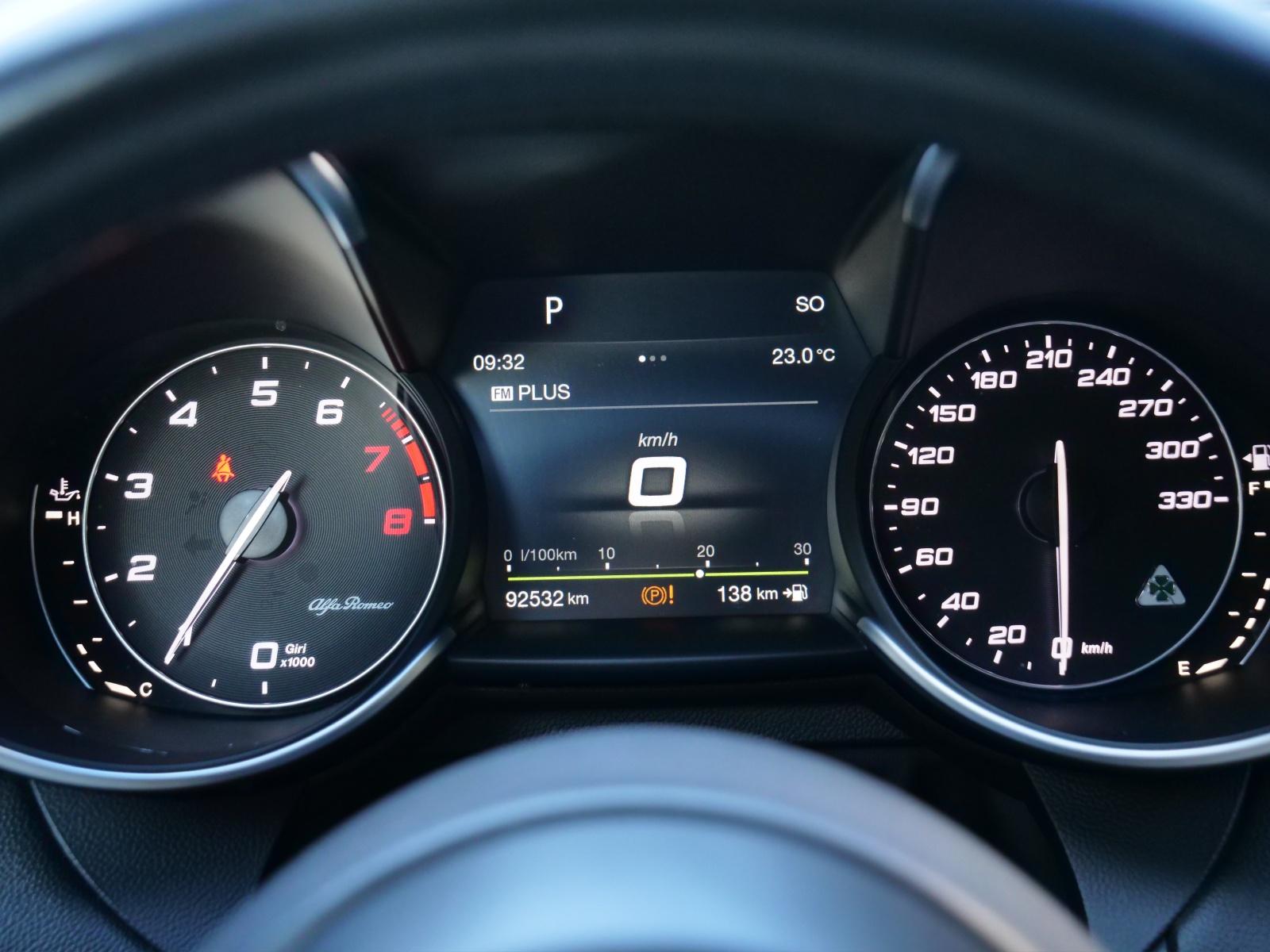 ALFA ROMEO Giulia 2.9 V6 Biturbo Quadrifoglio-image-8