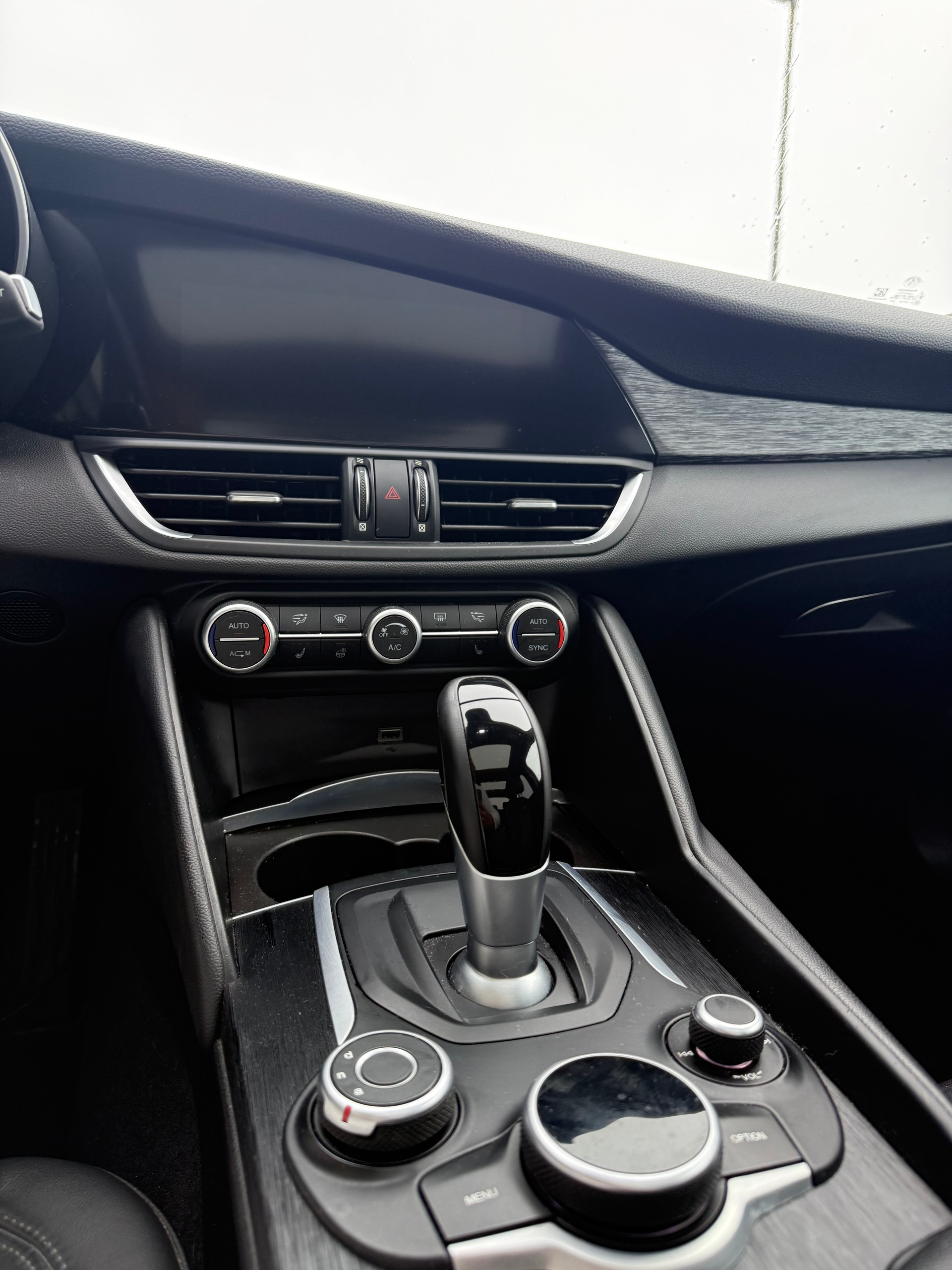 ALFA ROMEO 2.0 AT-image-4