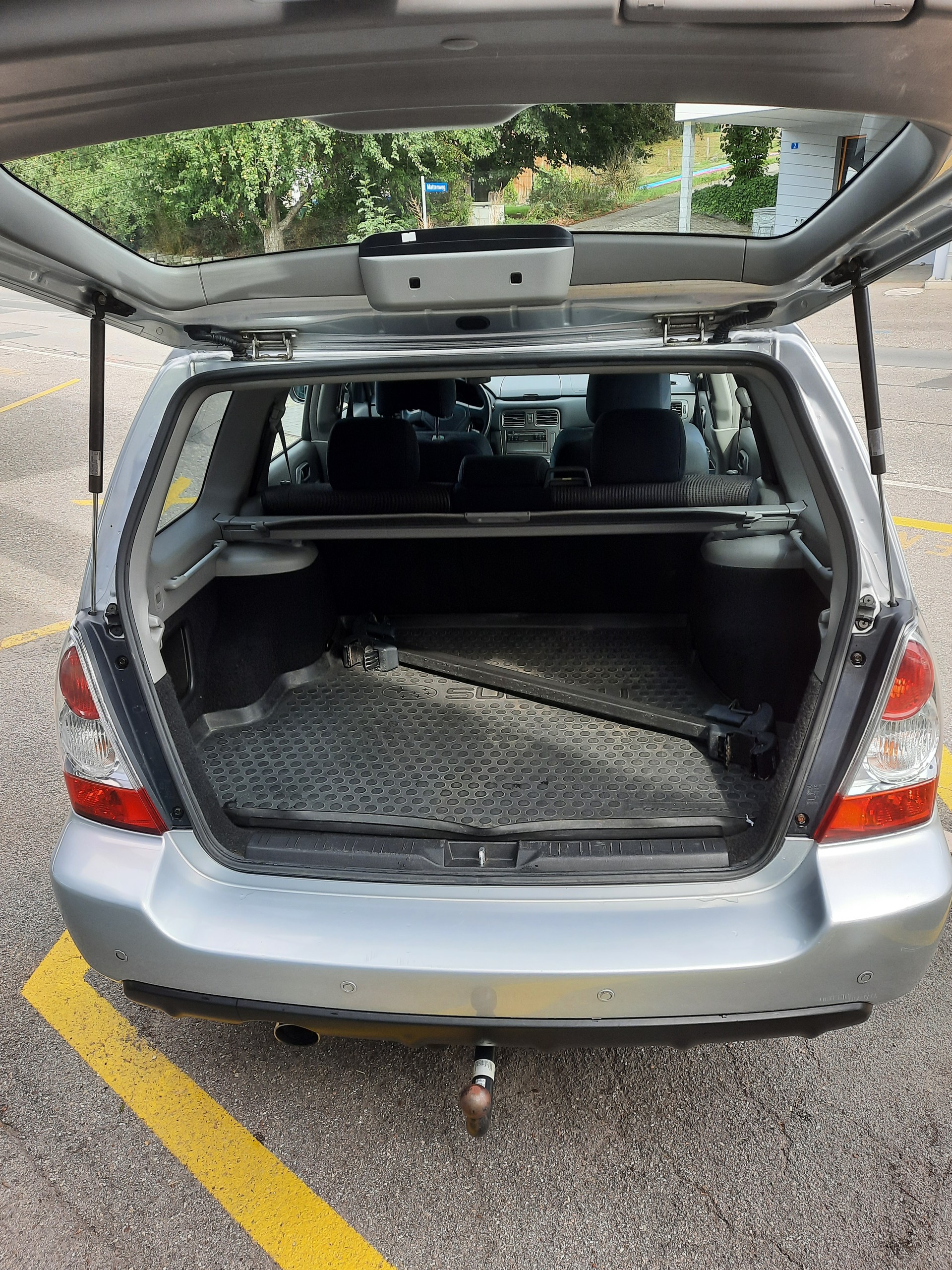 SUBARU Forester 2.0X (Swiss)-image-6