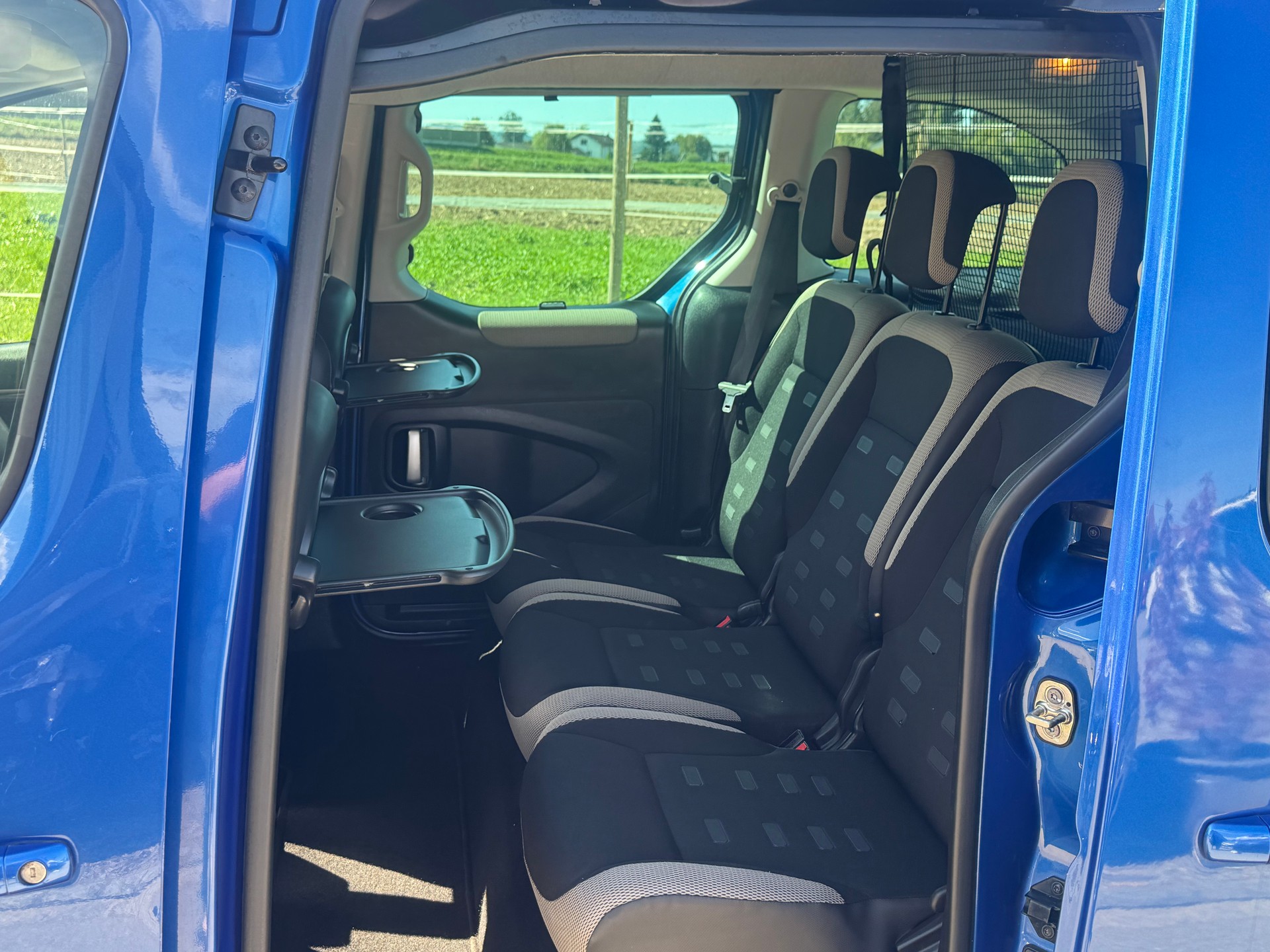CITROEN Berlingo 1.6 16V Exclusive-image-9
