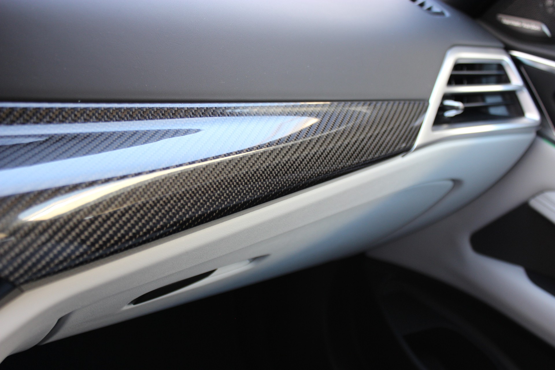 BMW M4 Coupé Competition M xDrive *ISLE OF MAN GRÜN METALLIC*-image-17