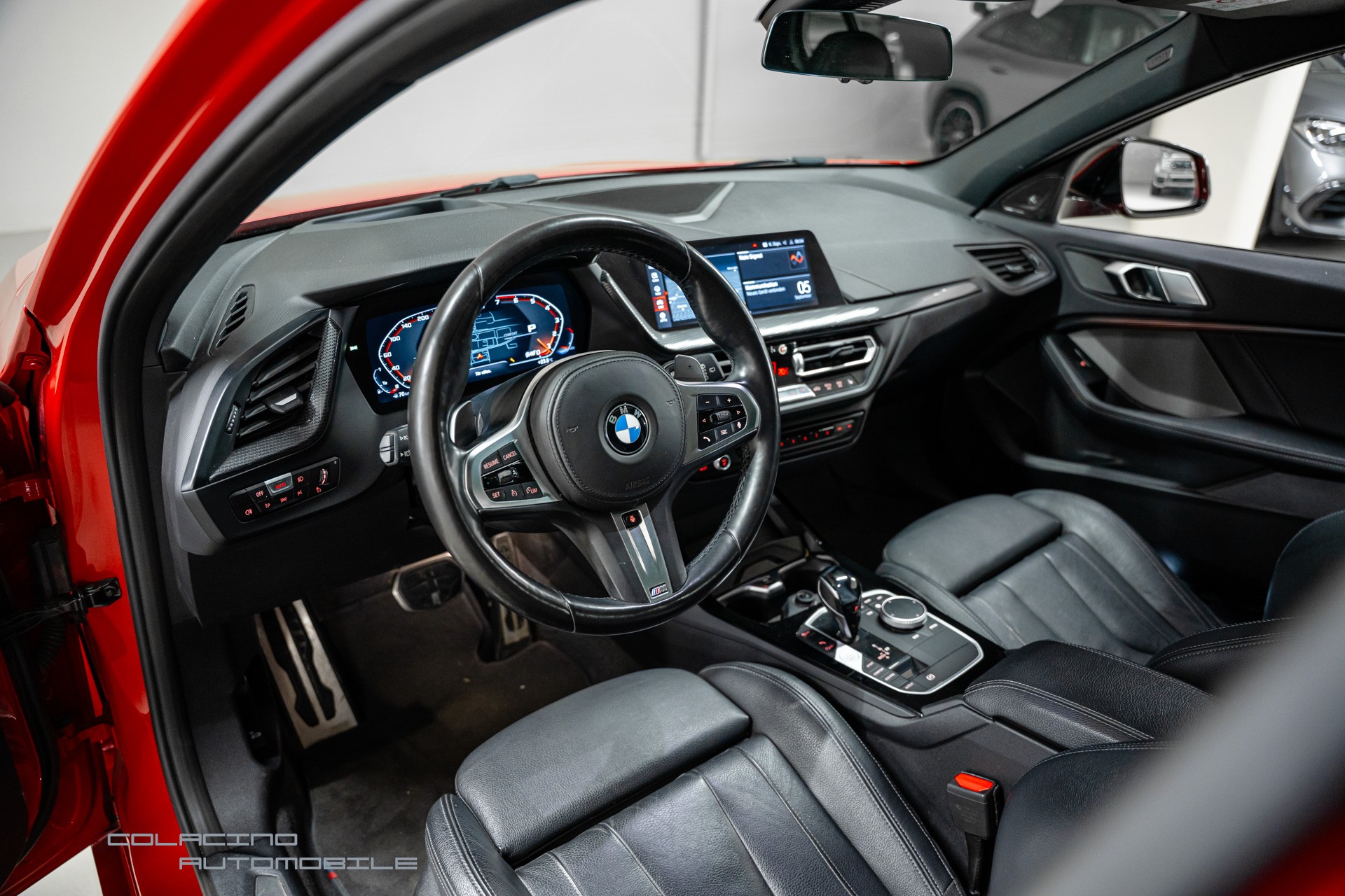BMW M135i xDrive Steptronic-image-12