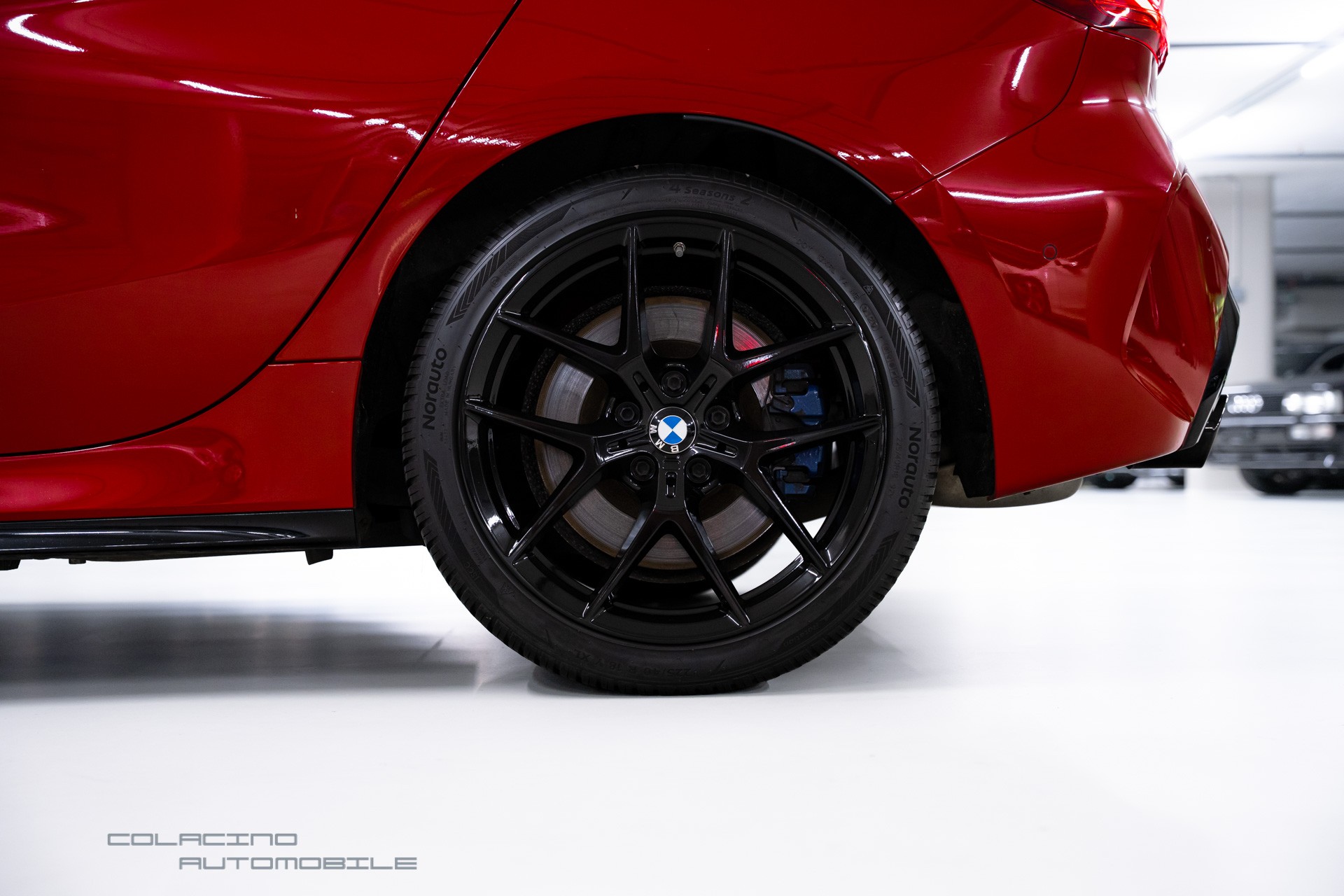 BMW M135i xDrive Steptronic-image-10