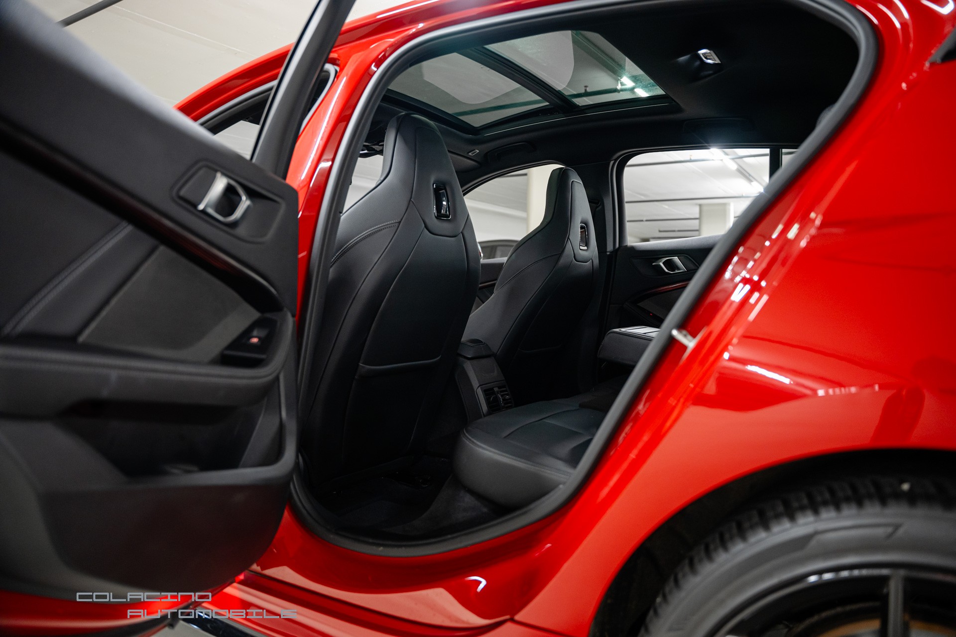 BMW M135i xDrive Steptronic-image-16