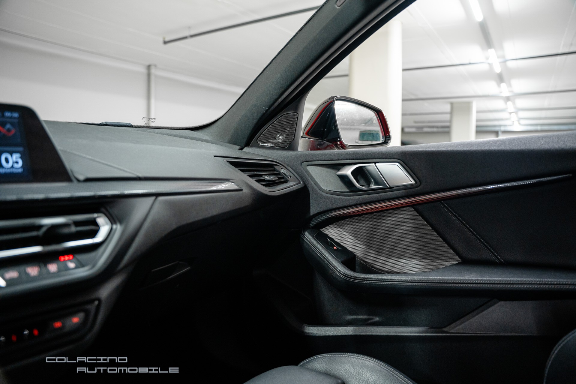 BMW M135i xDrive Steptronic-image-24