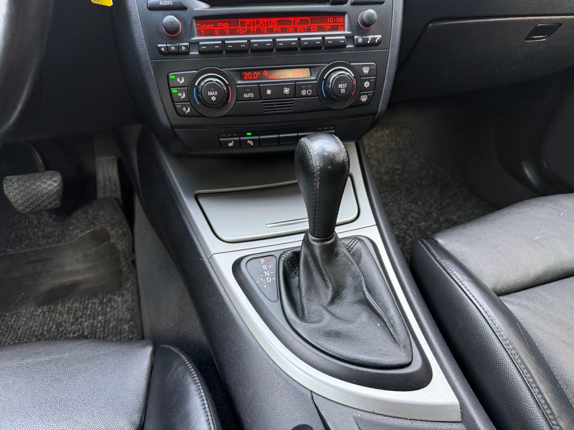 BMW 120d A-image-15