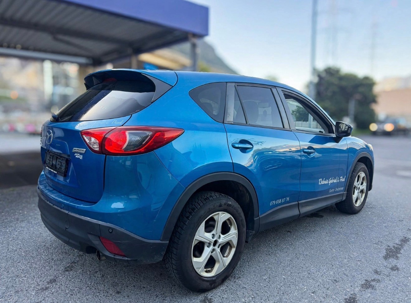 MAZDA CX-5 2.0 Revolution AWD-showroom-element-3