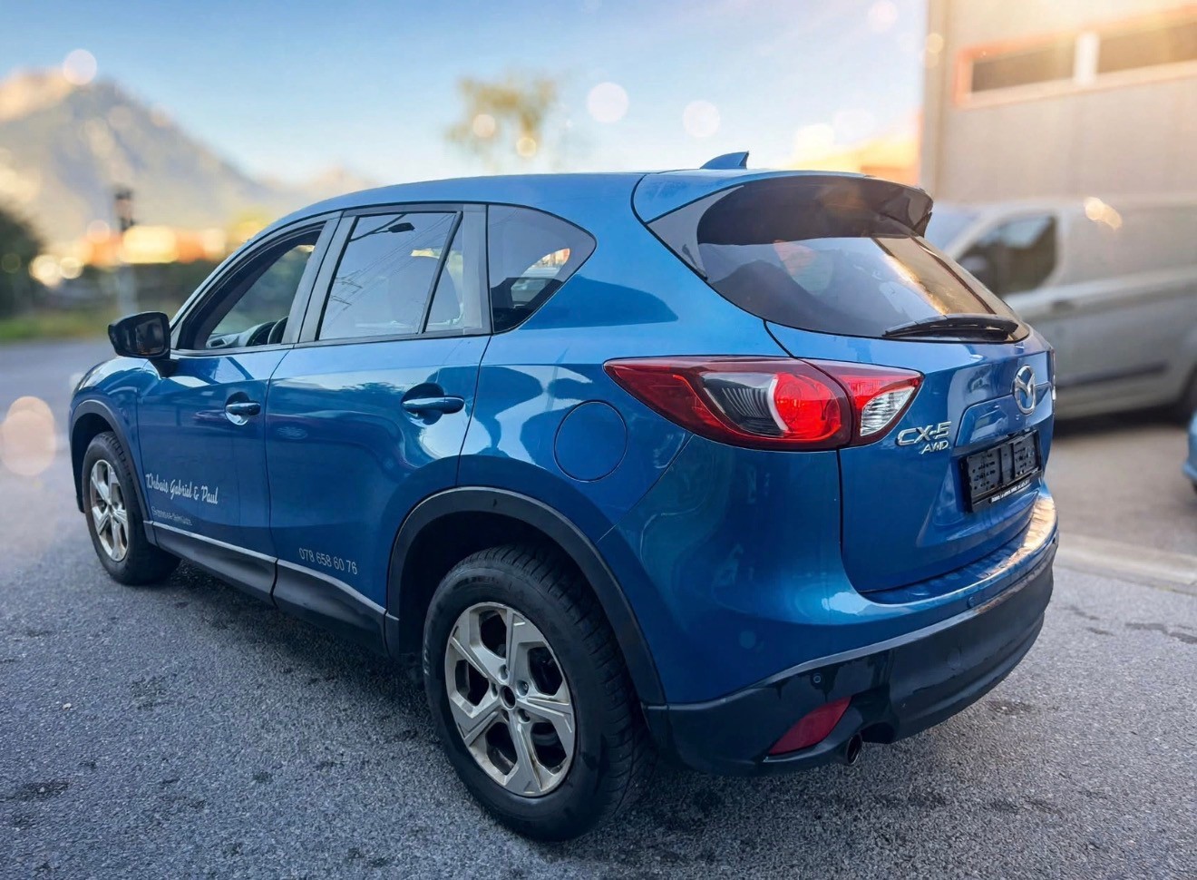 MAZDA CX-5 2.0 Revolution AWD-showroom-element-2