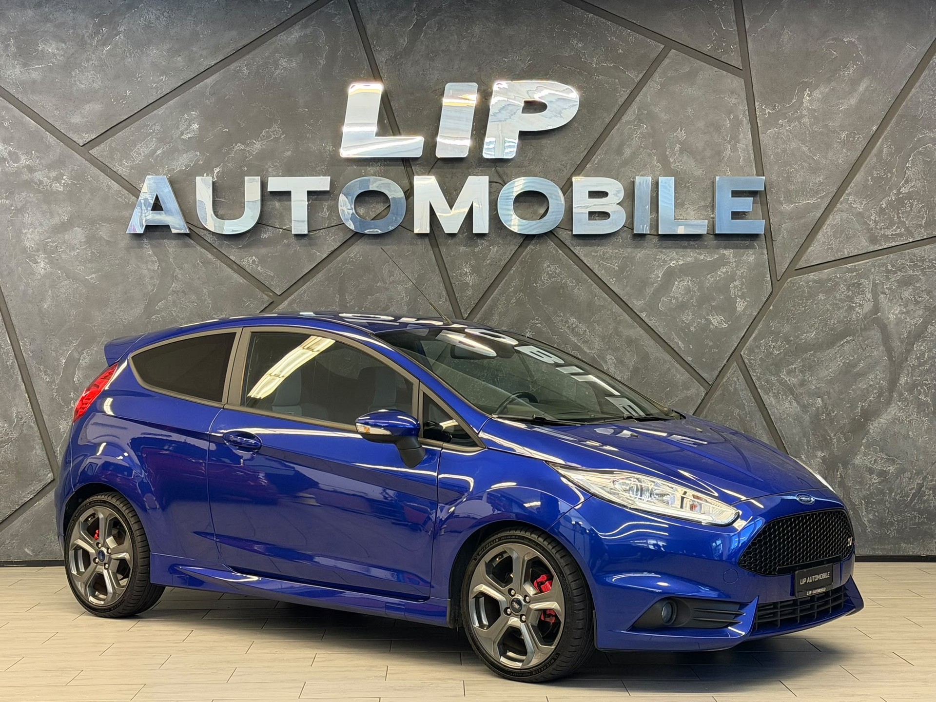 FORD Fiesta 1.6 SCTi ST-2-showroom-element-2