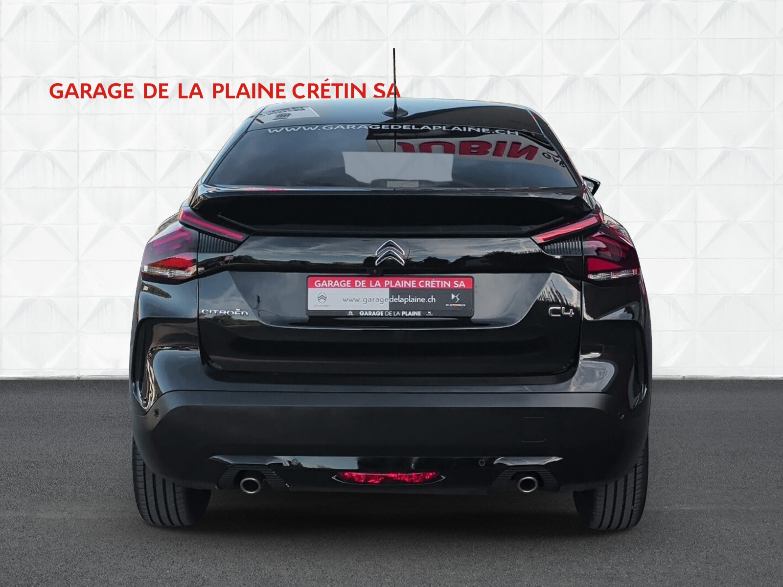 CITROEN C4 Shine EAT8-showroom-element-3