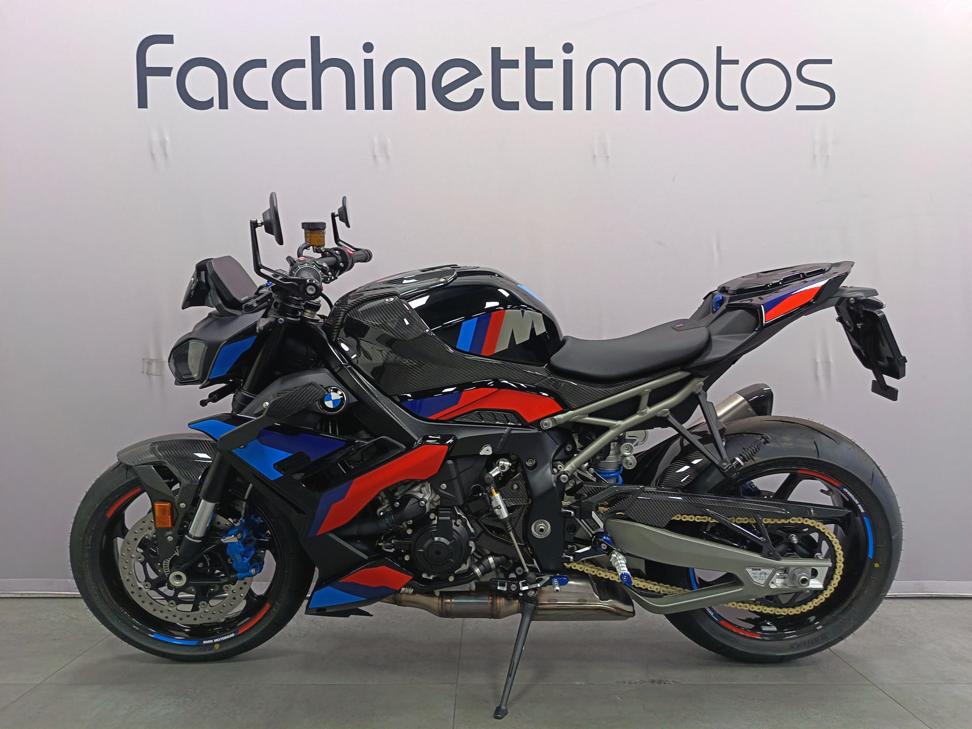 BMW M 1000 R M Track Paket-image-3