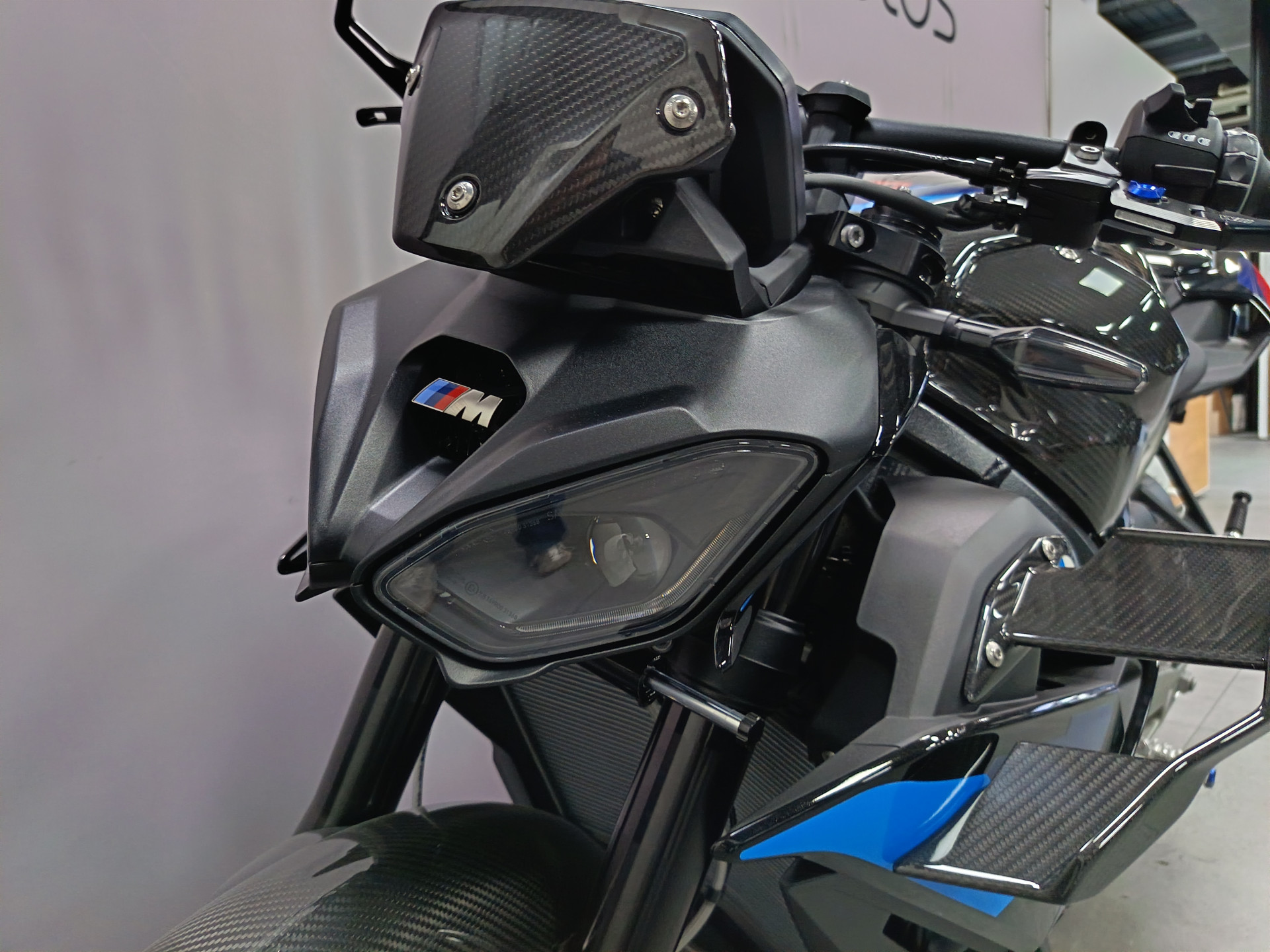BMW M 1000 R M Track Paket-image-9