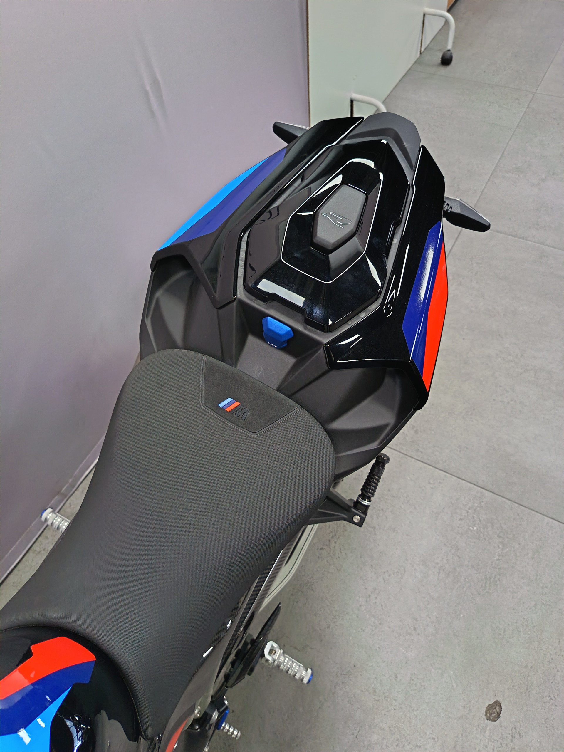 BMW M 1000 R M Track Paket-image-5