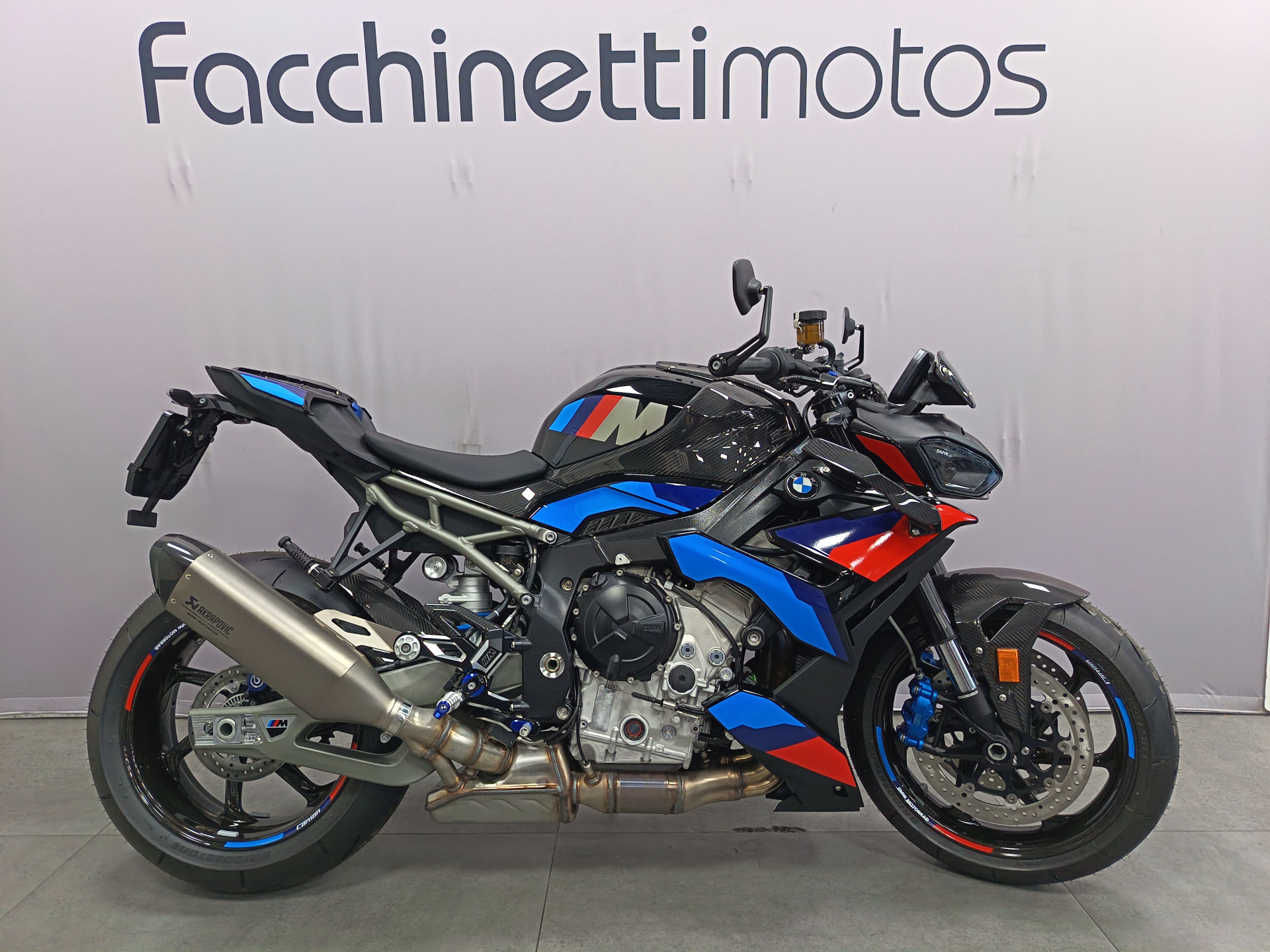 BMW M 1000 R M Track Paket-image-0