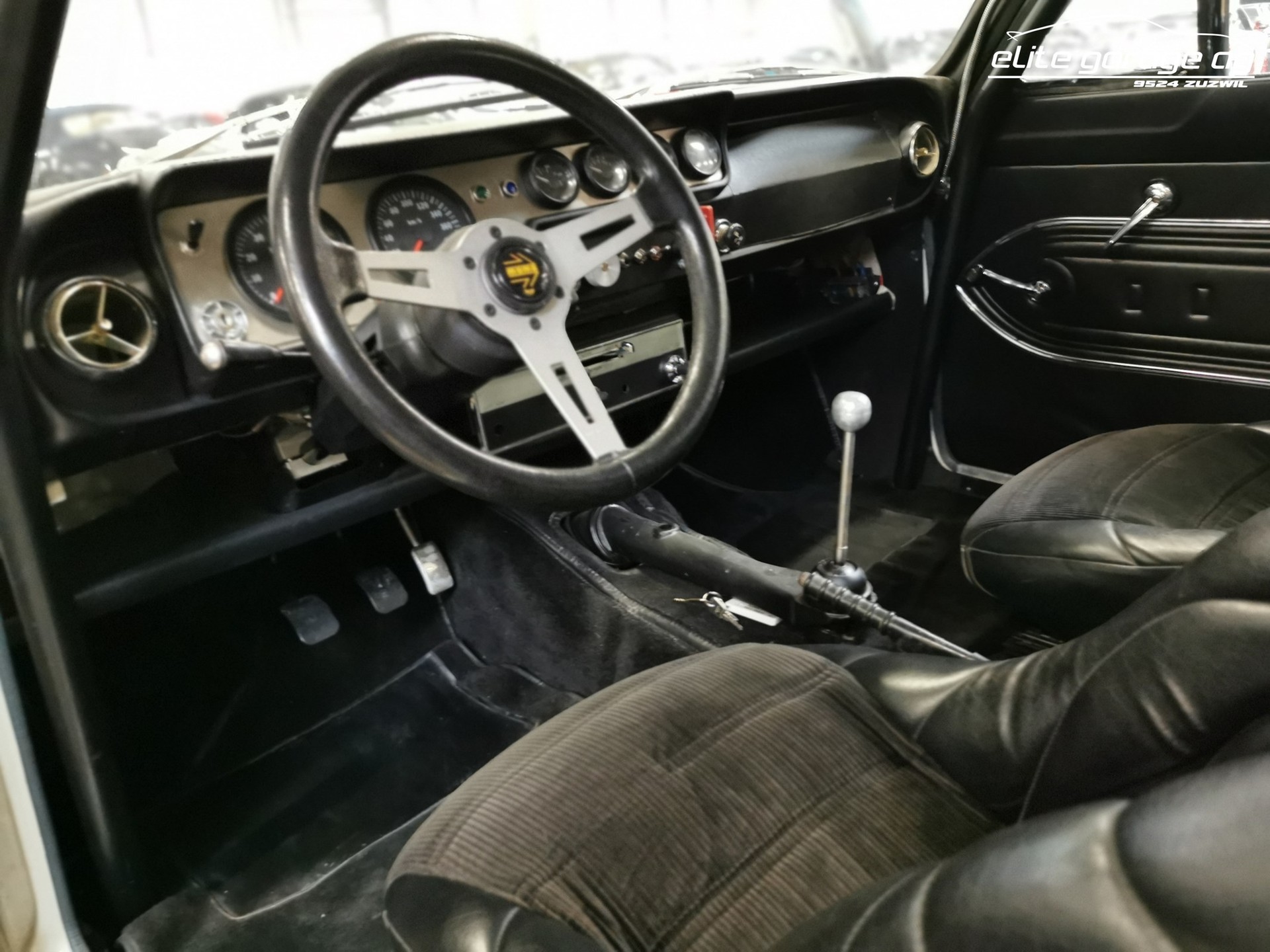 FORD CORTINA Lotus-image-12