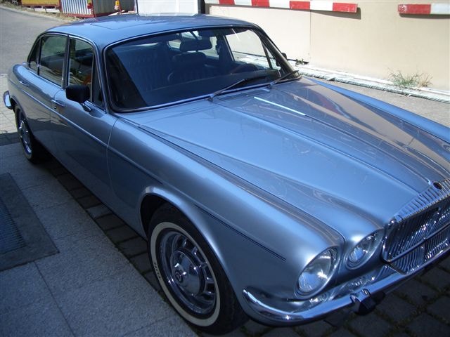 DAIMLER Double Six L-image-10