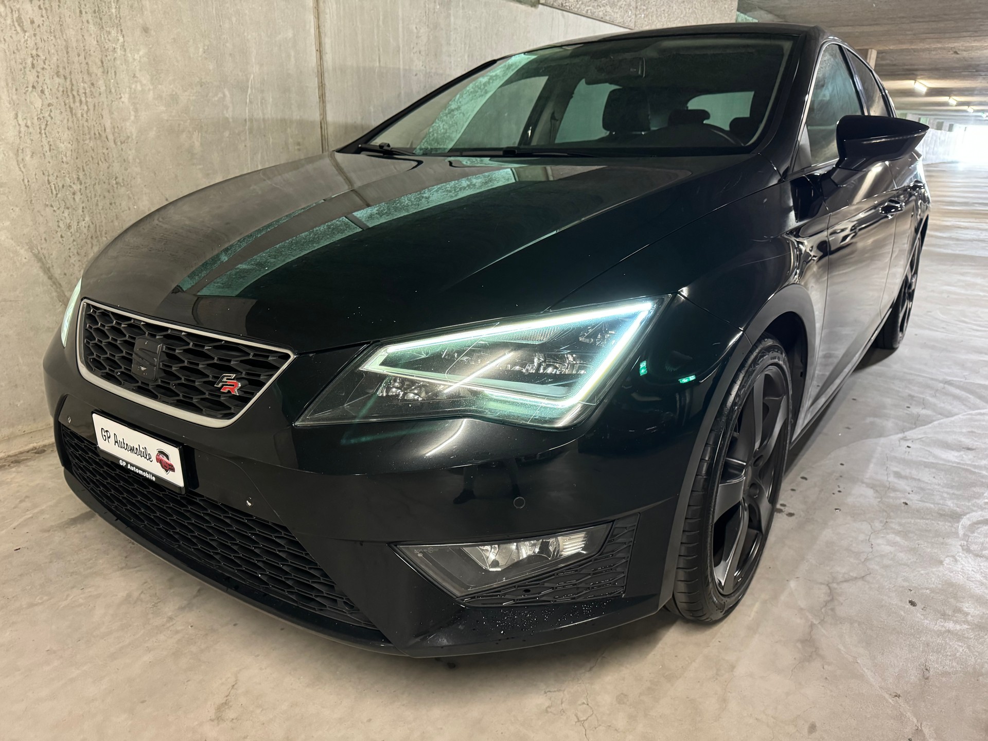 SEAT Leon SC 1.8 TSI FR Viva-image-7