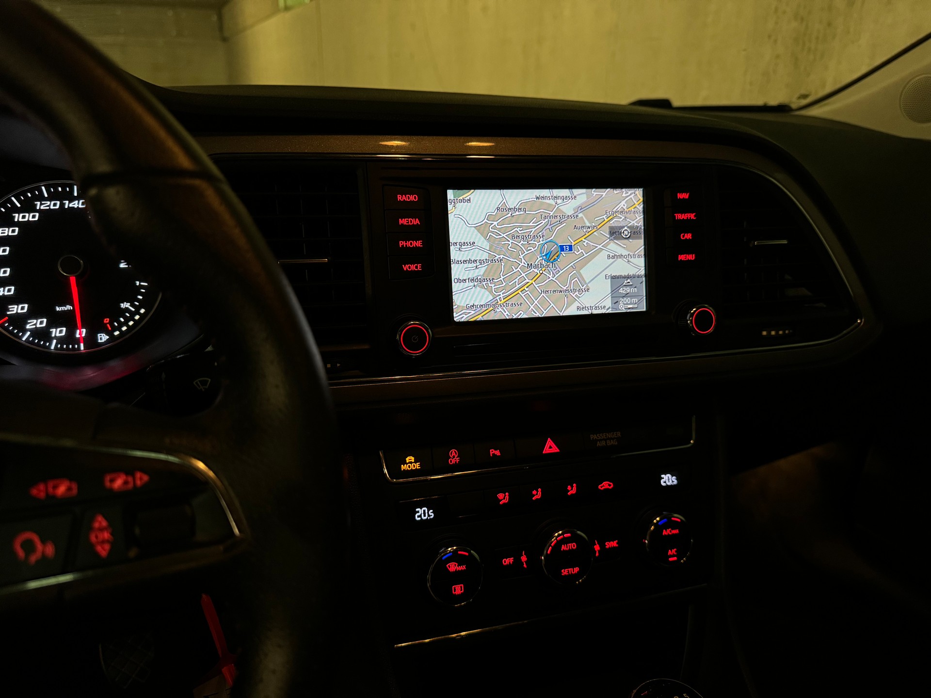 SEAT Leon SC 1.8 TSI FR Viva-image-23