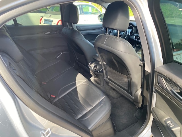 ALFA ROMEO Stelvio 2.2 JTDM Executive Q4 Automatic-image-7