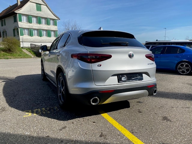 ALFA ROMEO Stelvio 2.2 JTDM Executive Q4 Automatic-image-9