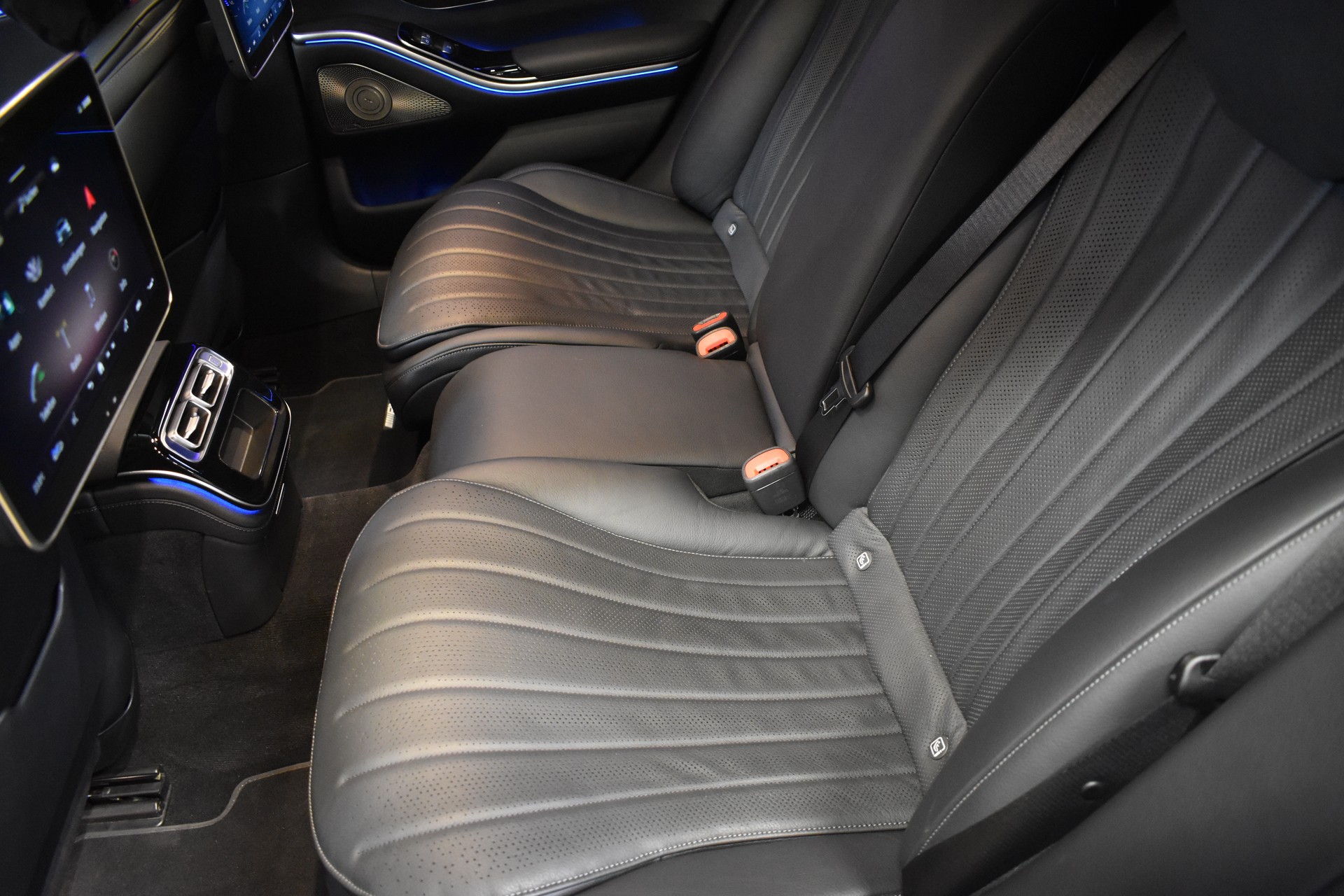 MERCEDES-BENZ S 400 d 4Matic AMG Line 9G-Tronic-image-14