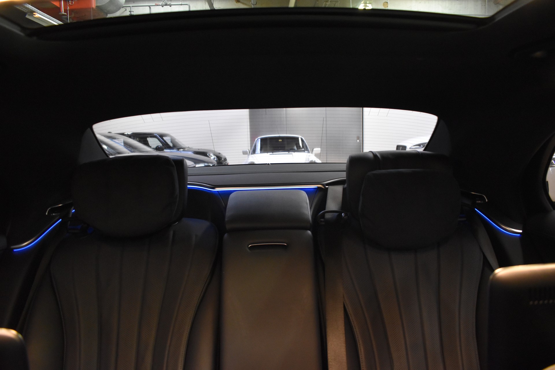 MERCEDES-BENZ S 400 d 4Matic AMG Line 9G-Tronic-image-30
