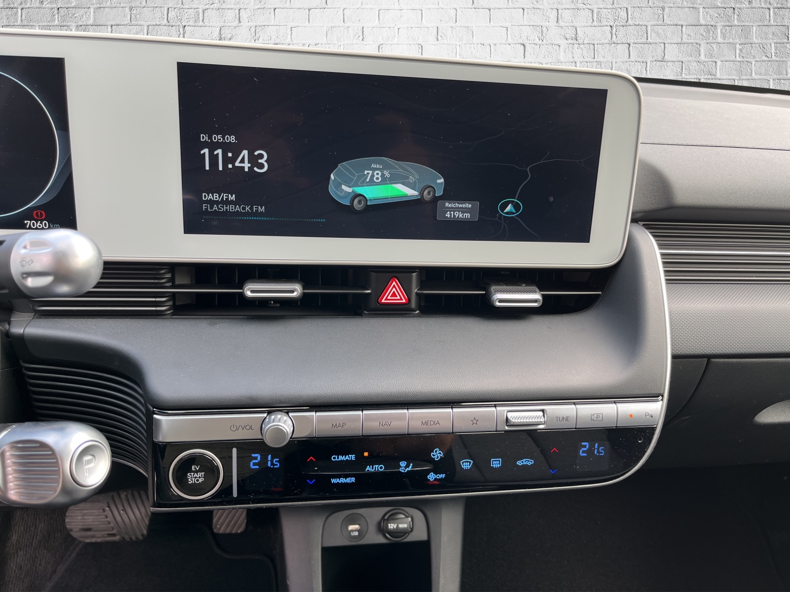 HYUNDAI Ioniq 5 77kWh Origo 2WD-image-10
