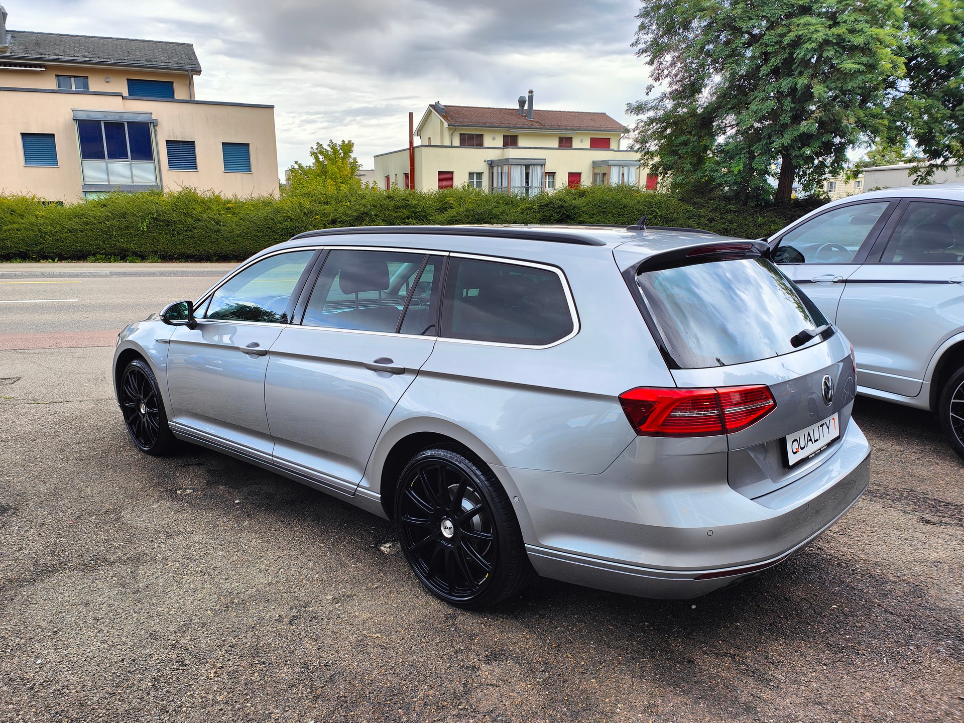 VW Passat Variant 2.0 TDI BMT Comfortline DSG 4Motion-image-6