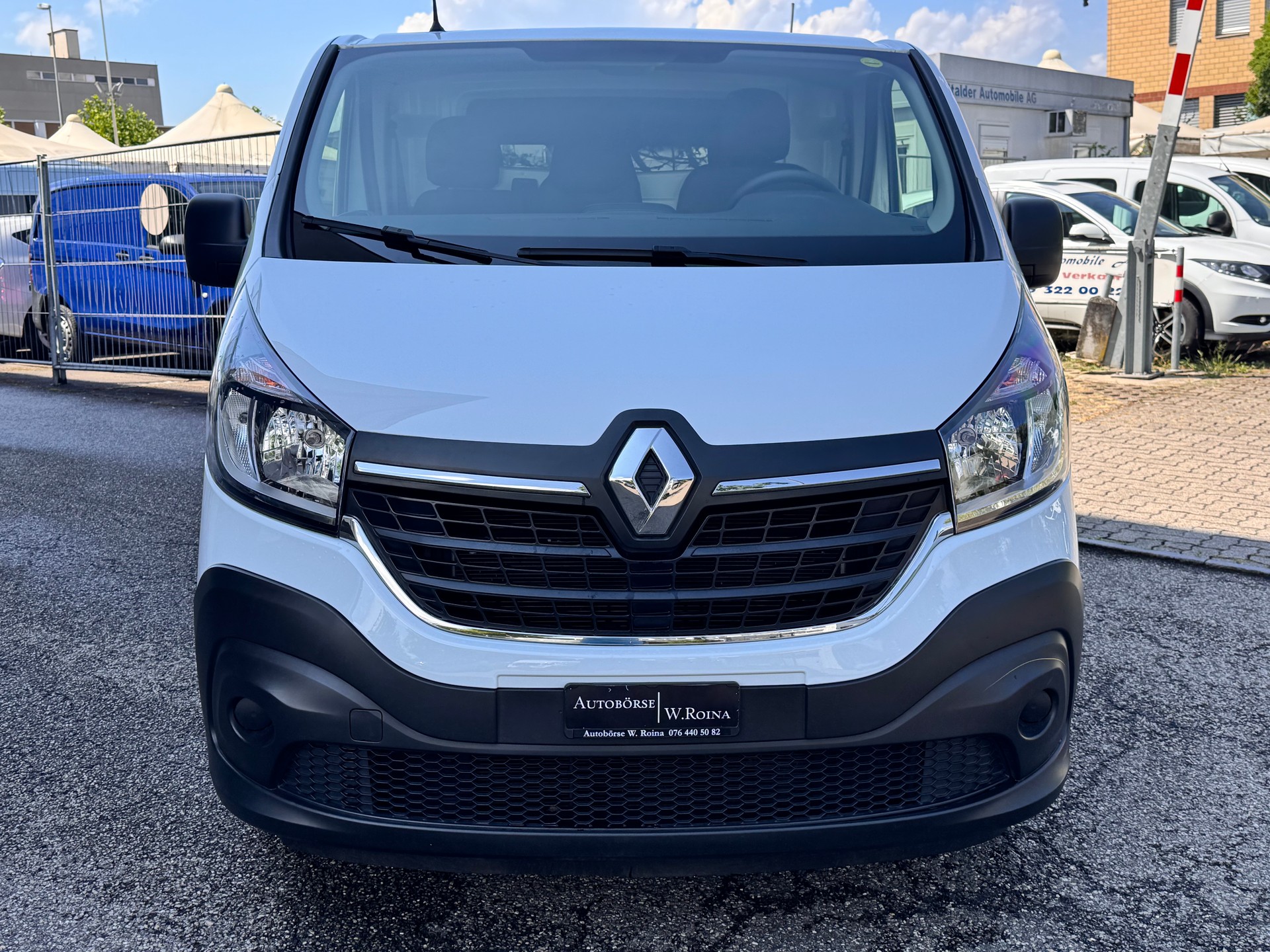 RENAULT Trafic 2.0 Energy dCi 120 3.0t Business L1H1-image-7