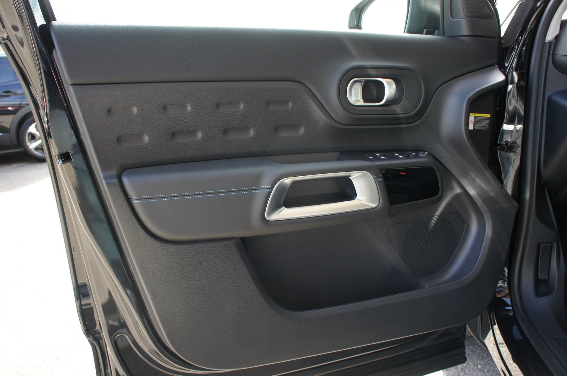 CITROEN C5 Aircross 1.6 PHEV Swiss Edition-image-10