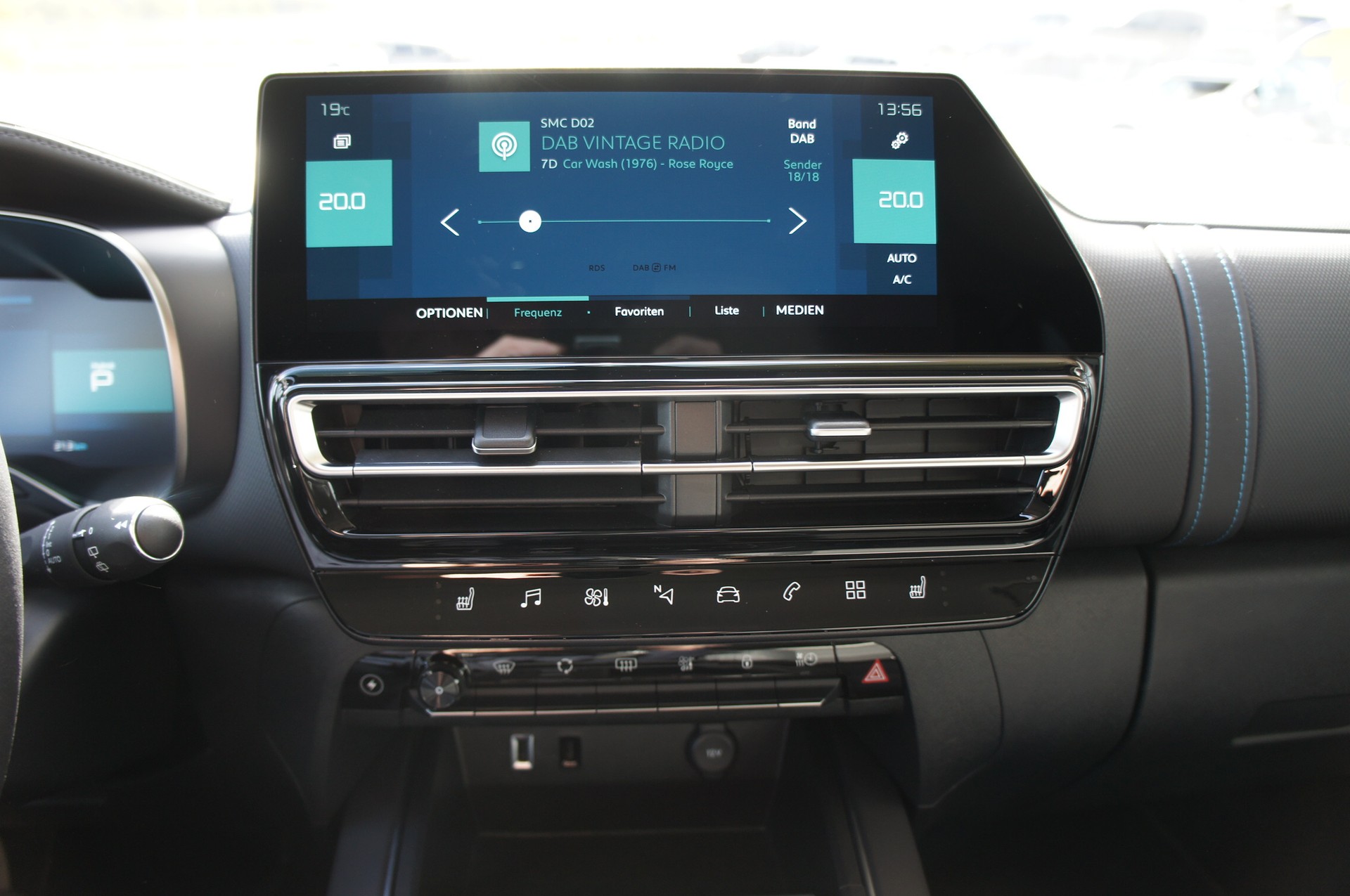CITROEN C5 Aircross 1.6 PHEV Swiss Edition-image-15